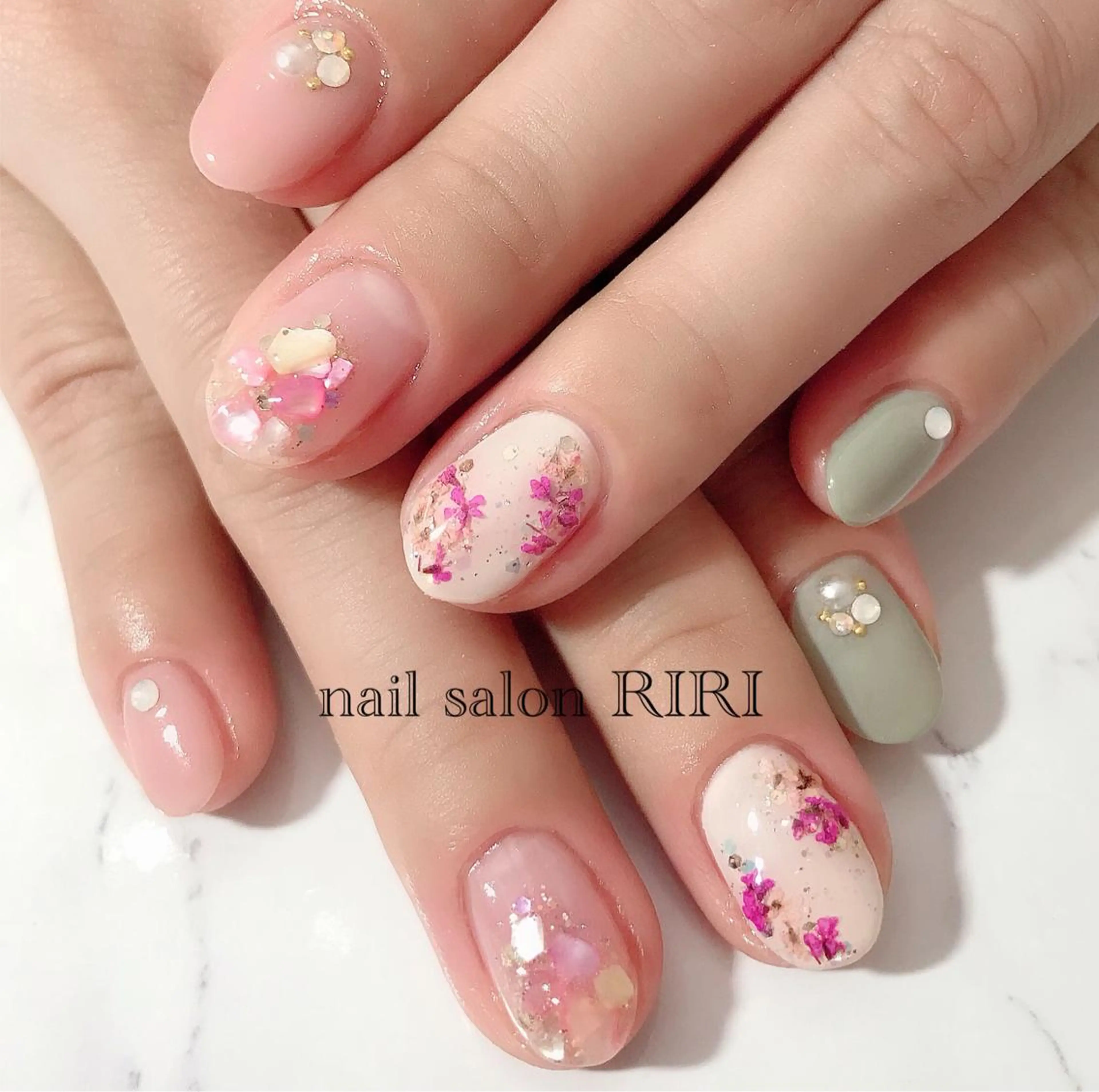 ネイル private  nail  salon RIRI所属・RIRI リリのネイルデザイン