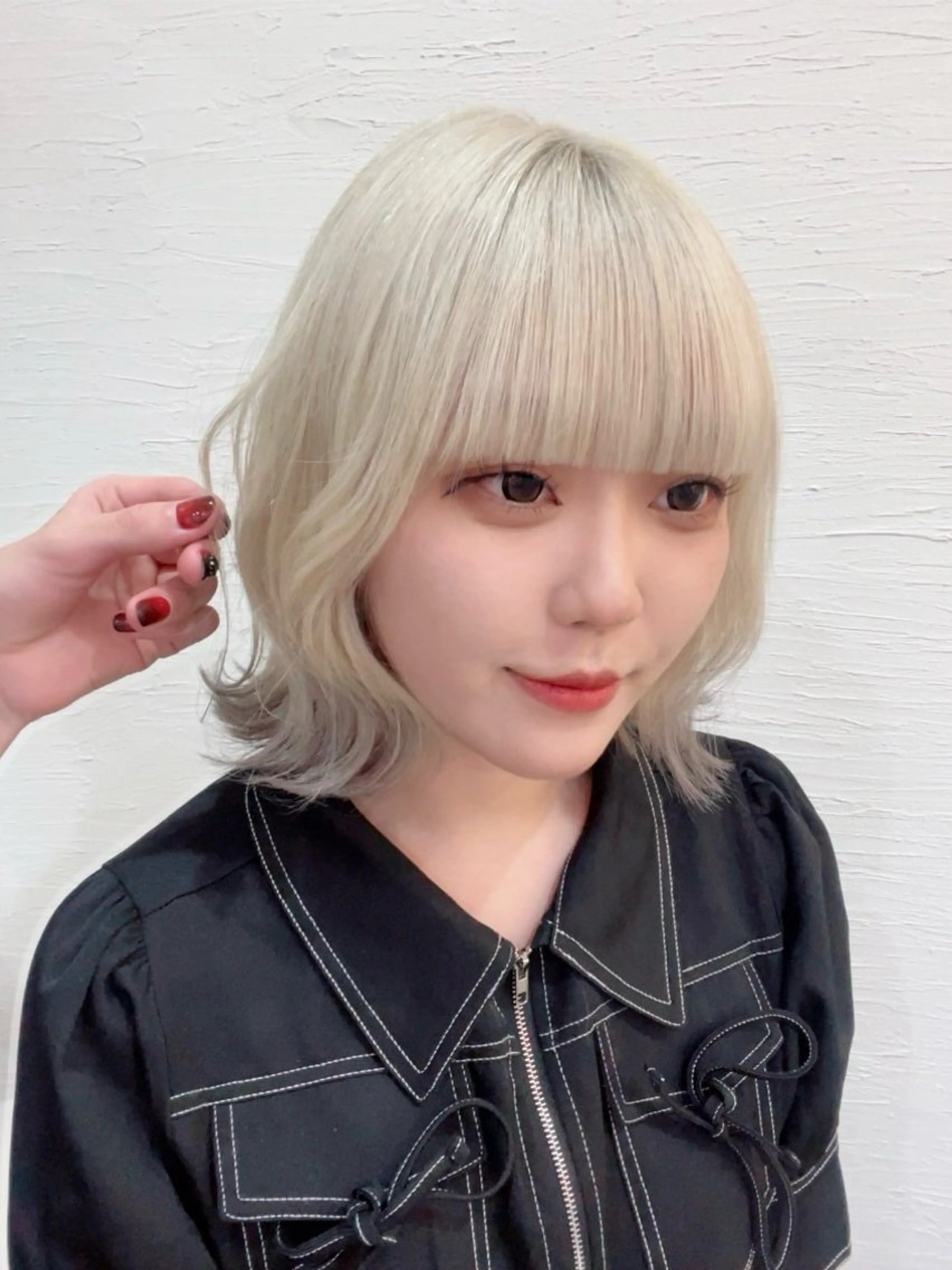 ショート カラー カット ヘアカラー llwy名古屋栄所属・RYUKI/デザイ ンカラー/ブリーチのヘアスタイル