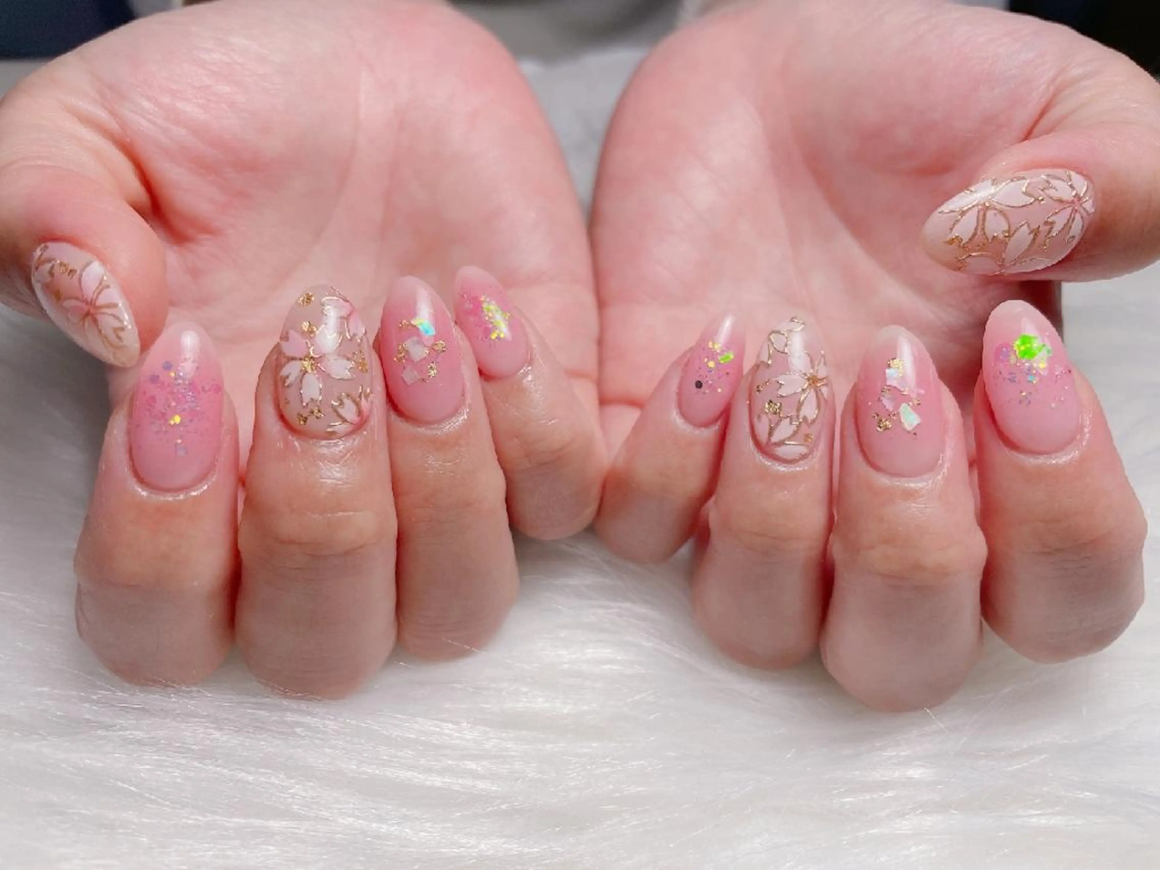 ネイル 🎀Yumi✨ ミキネイルサロン池袋のネイルデザイン