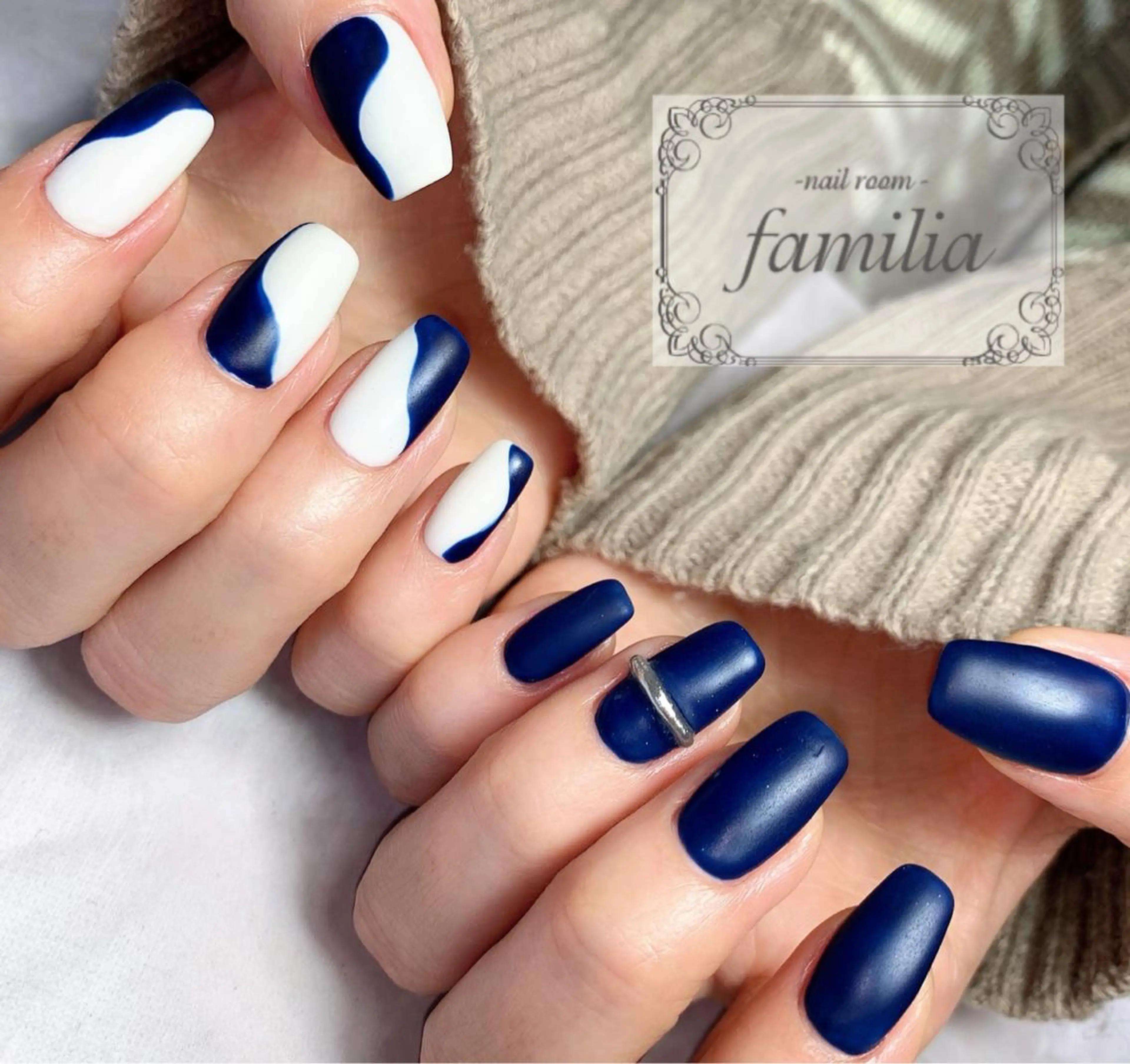 ネイル マットネイル ハンドネイル -nailroom- familiaのネイルデザイン