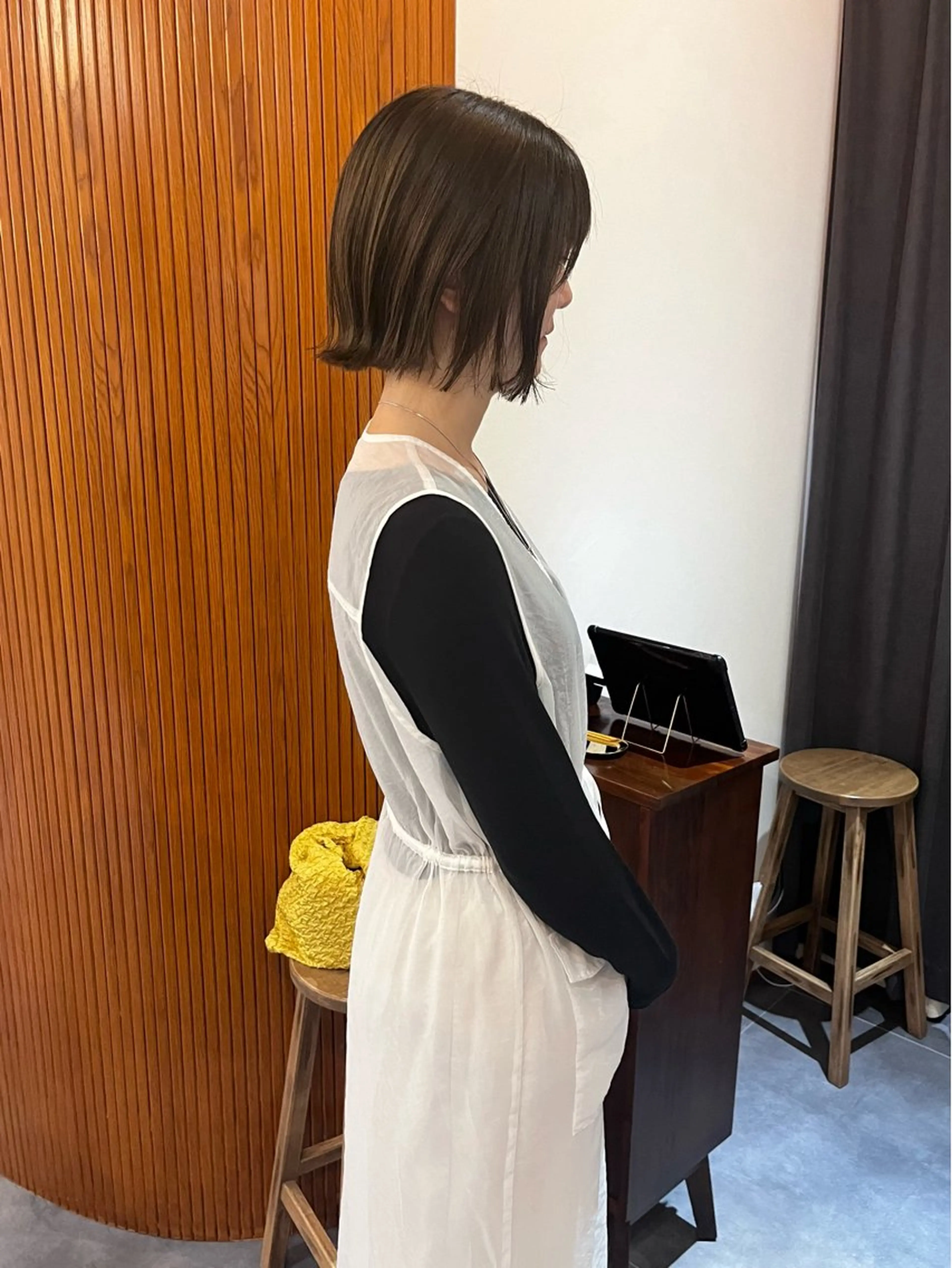 ミディアム toi【トワ】所属・安達 俊亮のヘアスタイル