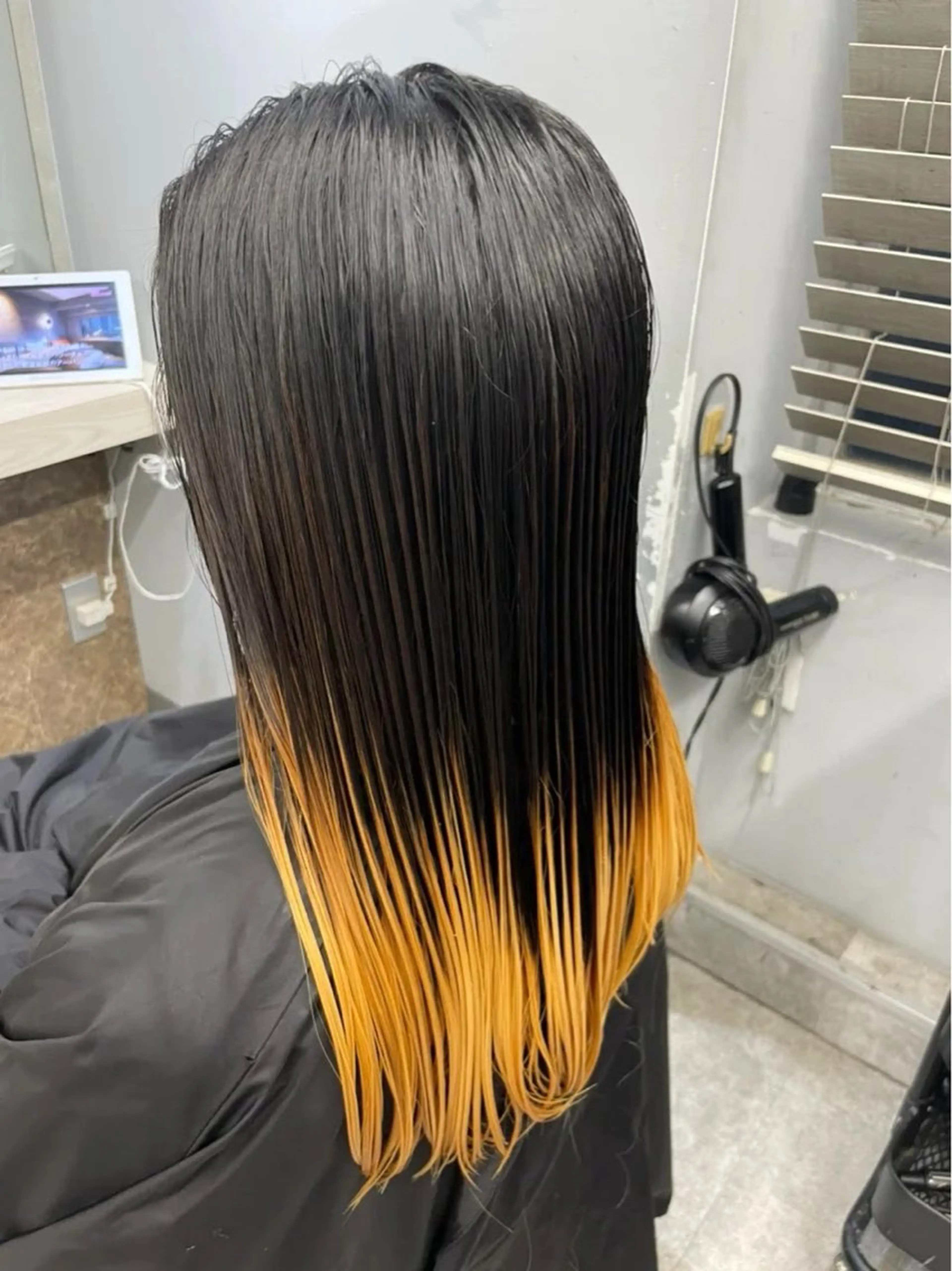 ロング カラー カット ヘアカラー トリートメント 🐈‍⬛多系統🕶 tsubura🖤のヘアスタイル