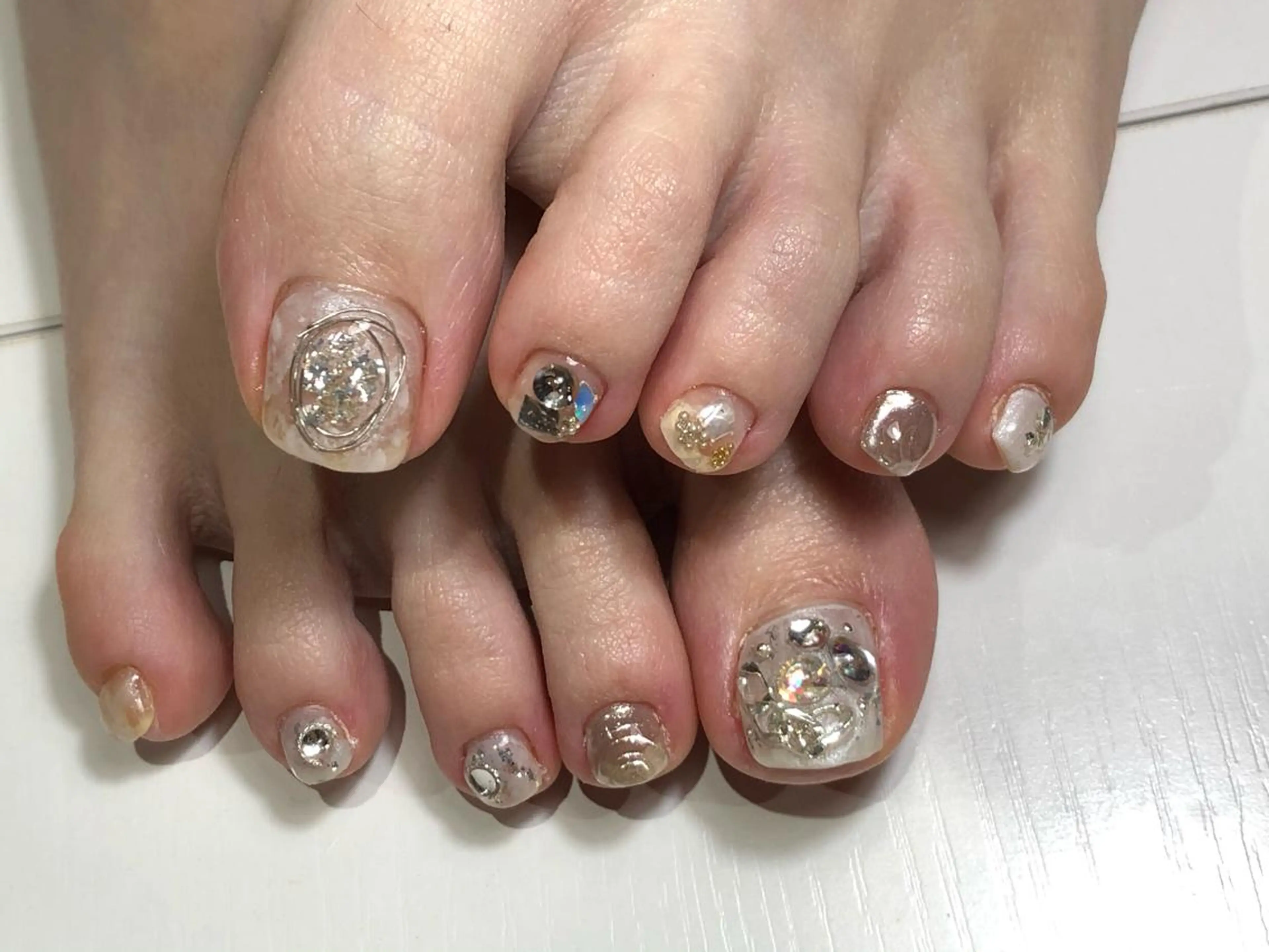 ネイル フットネイル Nest 三田のマツエク・マツパデザイン