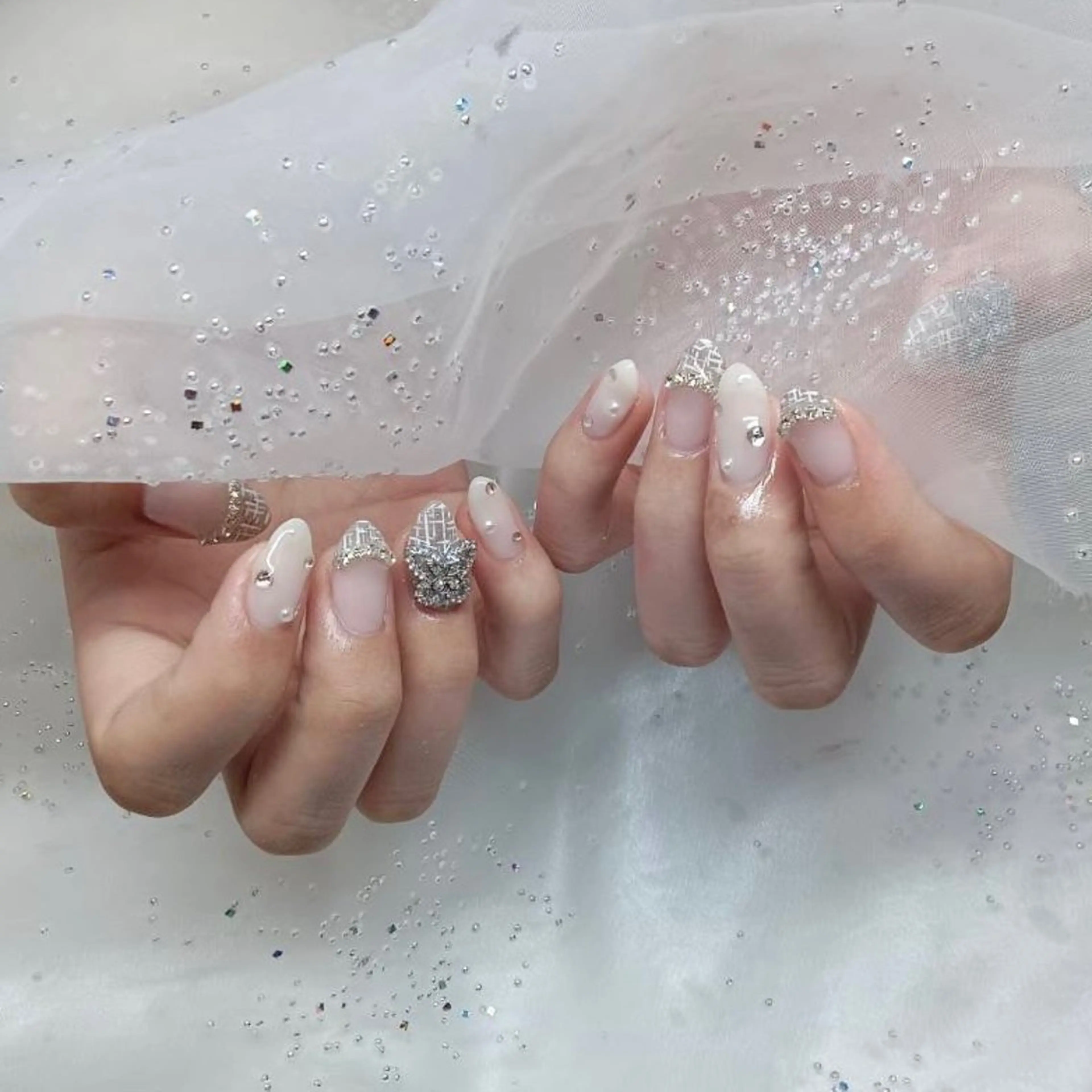 ネイル ハンドネイル 金井 奈々のネイルデザイン