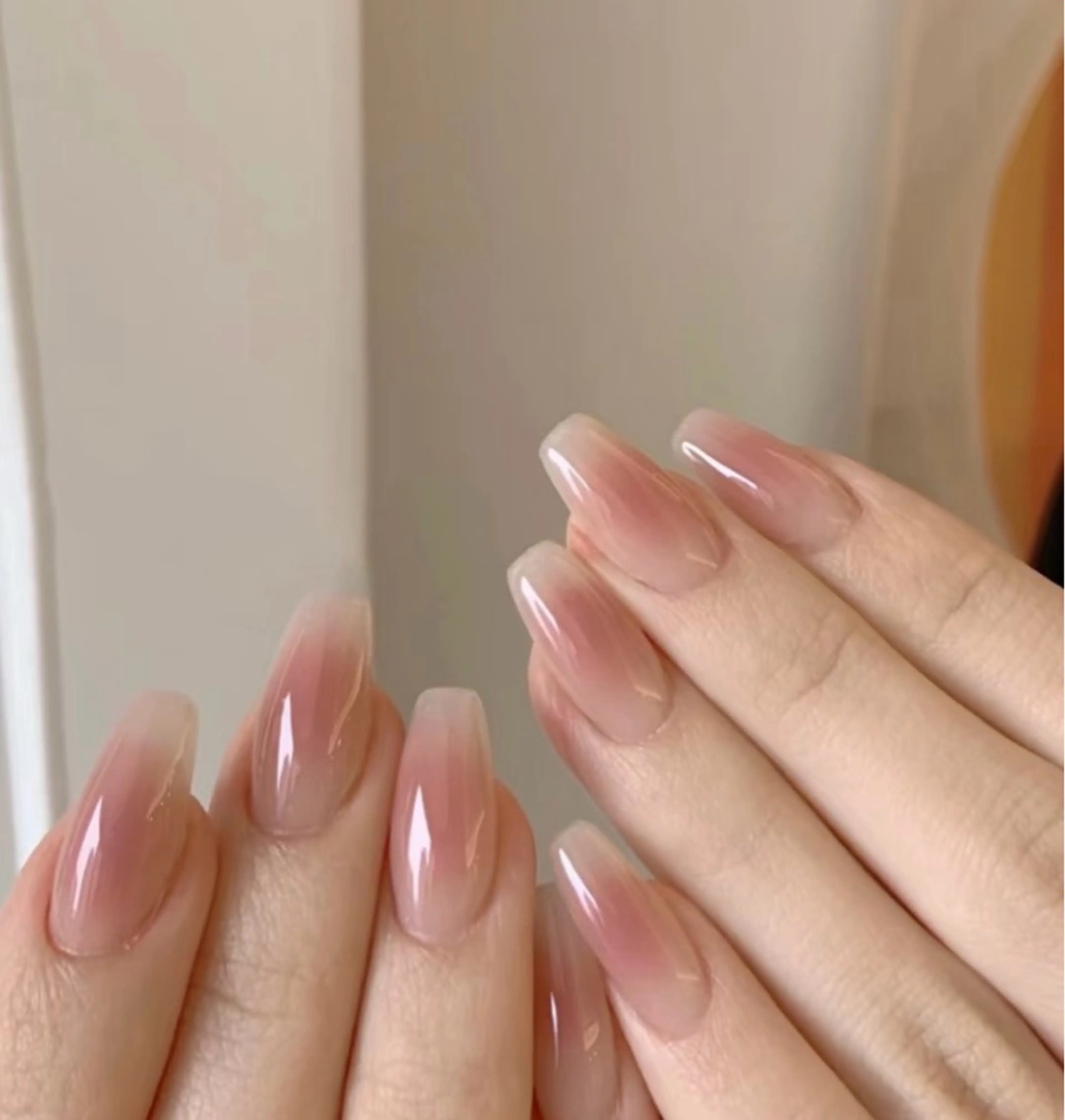 ネイル ハンドネイル Nail room U所属・💖限定専門サロン 今だけチーク💅のネイルデザイン