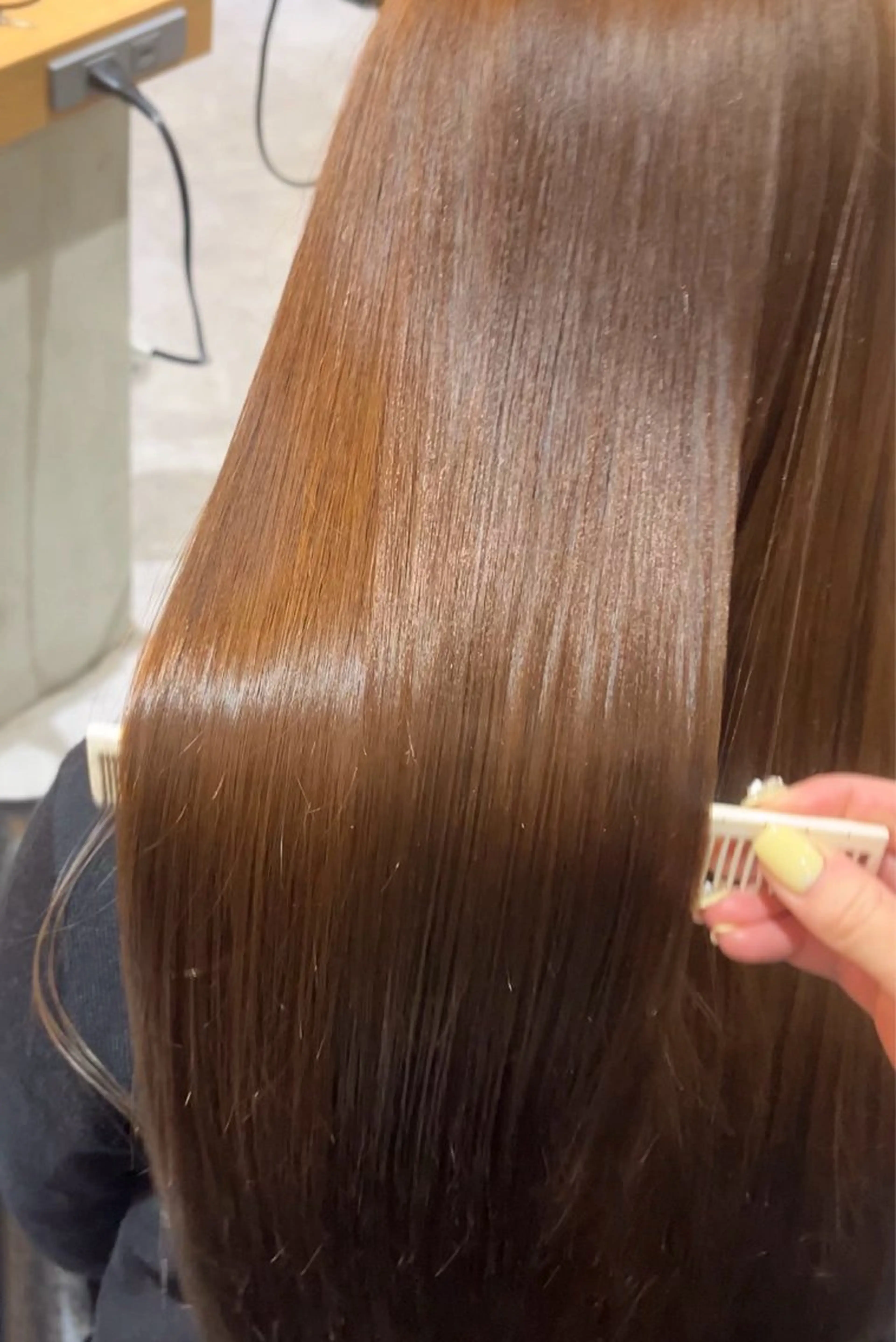 ロング カラー ヘアカラー ロングカット/ うる艶カラー/ユイのヘアスタイル