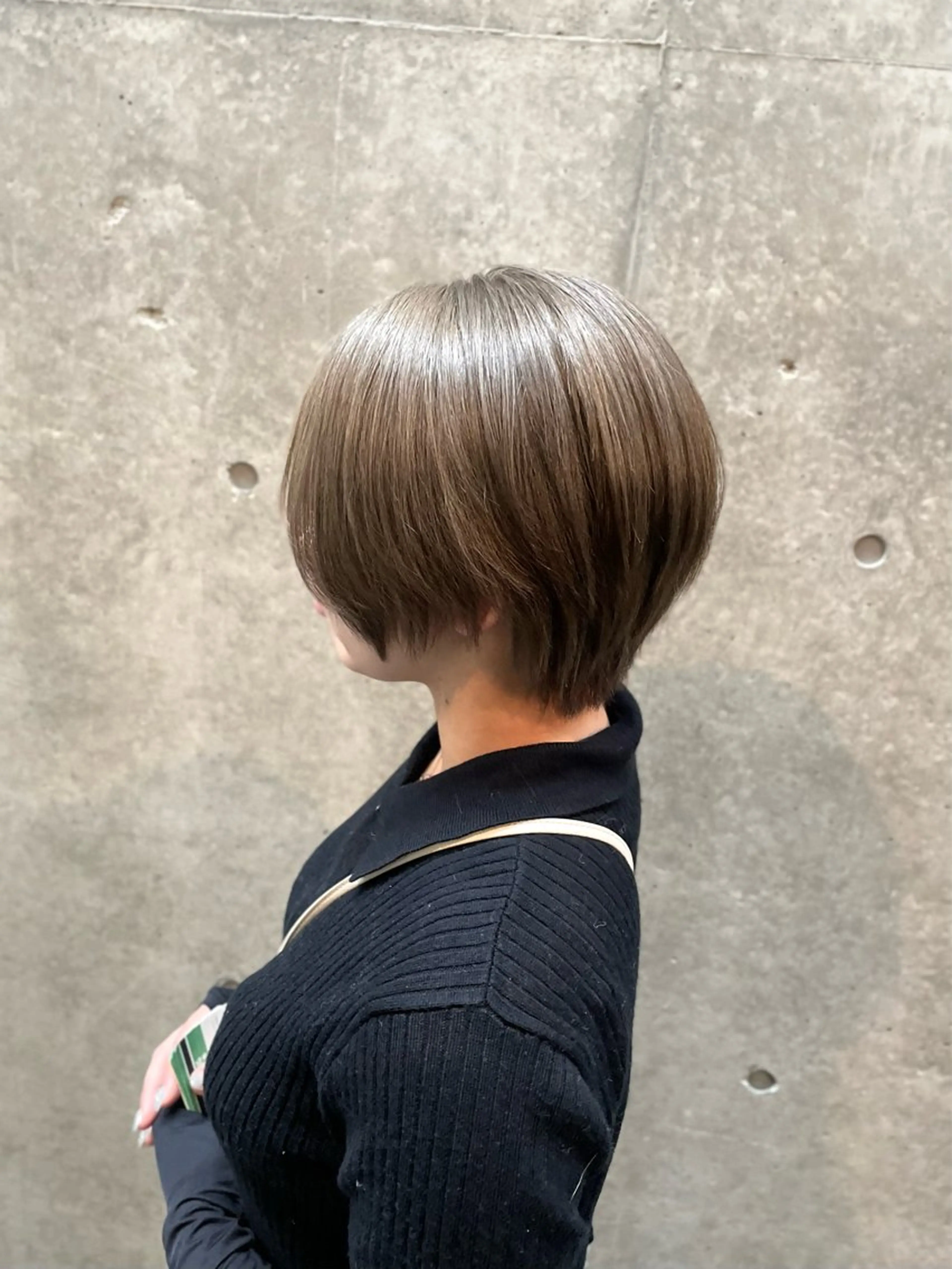 ショート カット ヘアカラー LEF TATEMACHI所属・西山祐生/ハイトーン /ケアブリーチ/艶髪のヘアスタイル