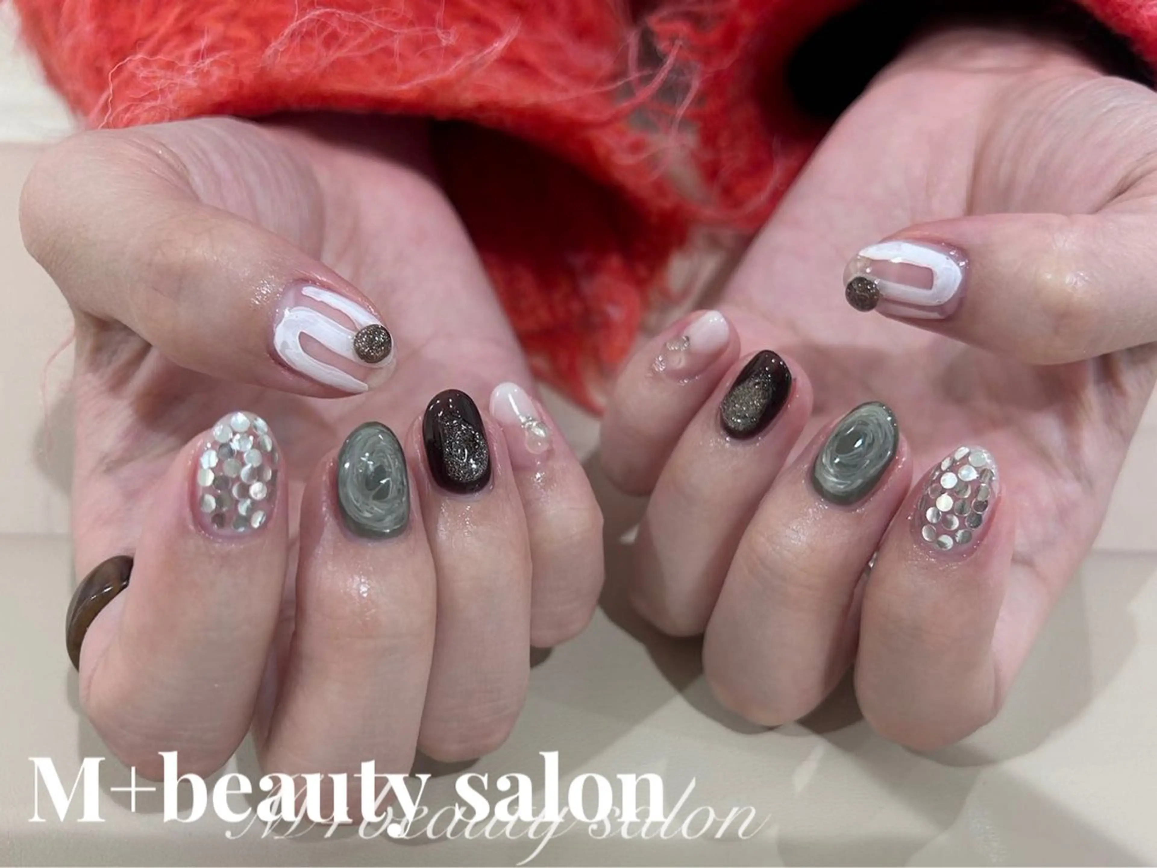 ネイル M+  Beauty Salonのネイルデザイン