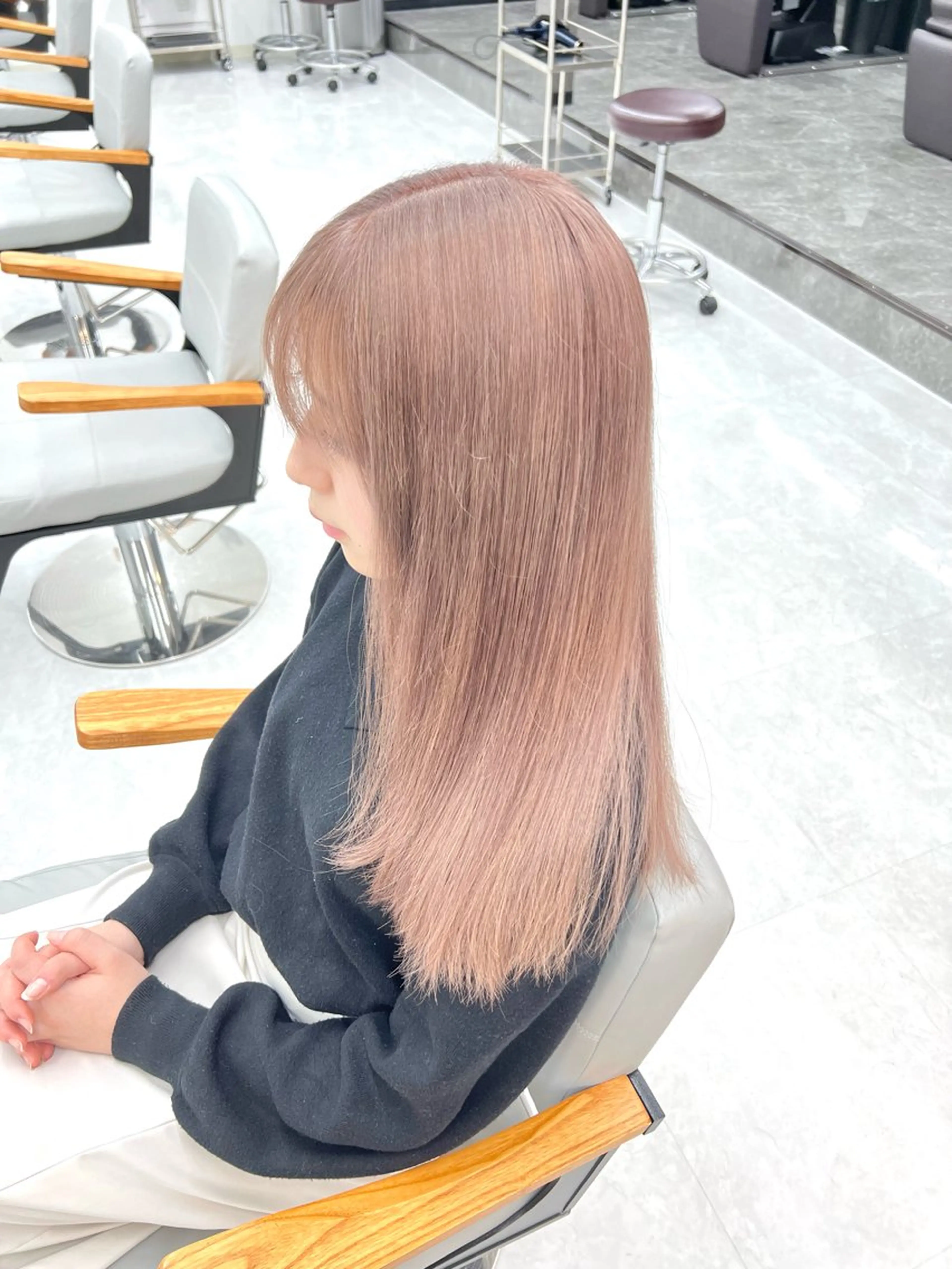 ロング カラー ヘアアレンジ ベージュカラー ブリーチ ピンクカラー ピンクベージュ 髪質改善 ヘアカラー フウト/メンズカット /メンズパーマのヘアスタイル