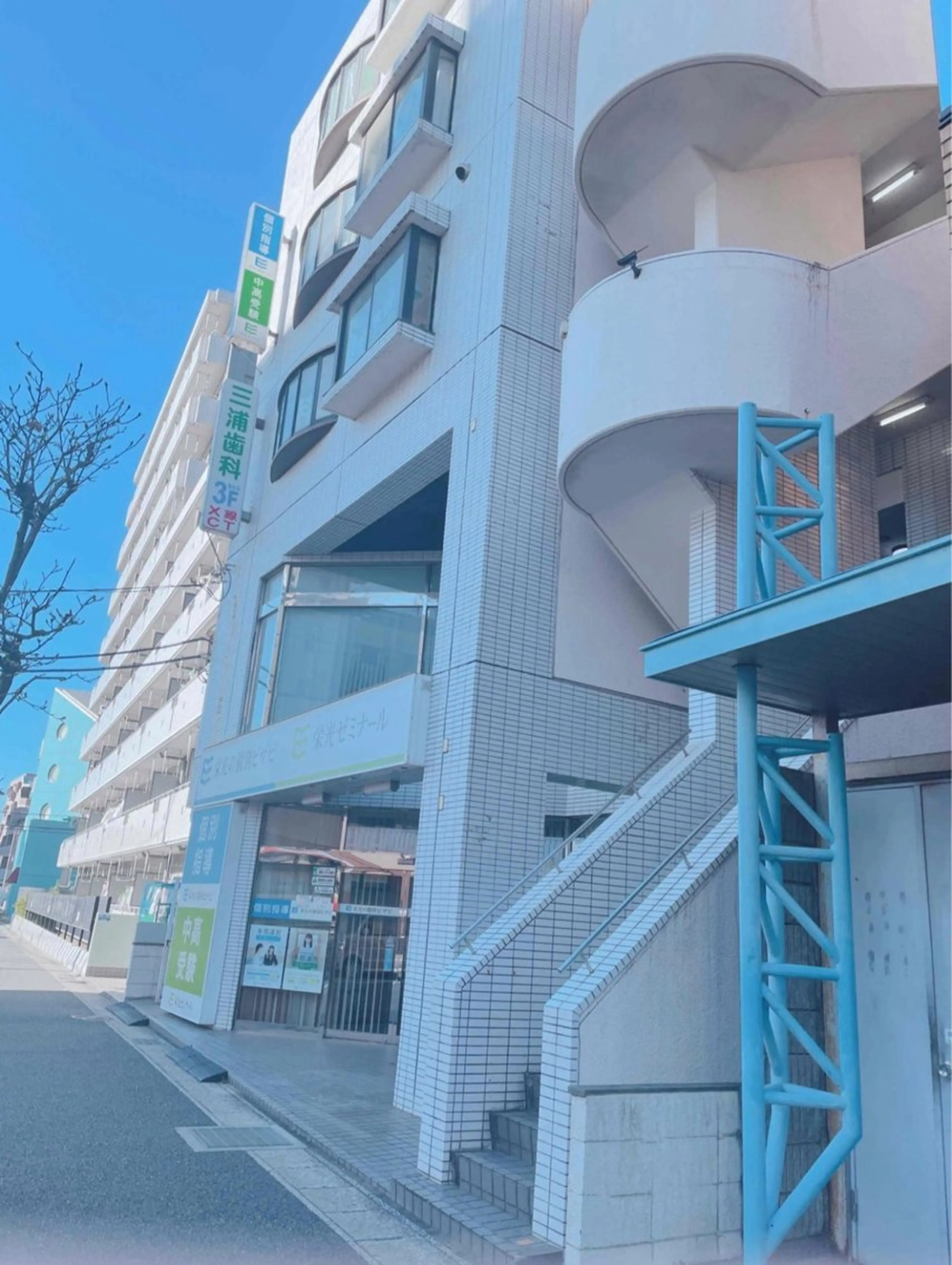 小顔矯正専門サロンAxiune所属・小顔矯正専門 🪽アシュネ平野のエステ・リラクイメージ