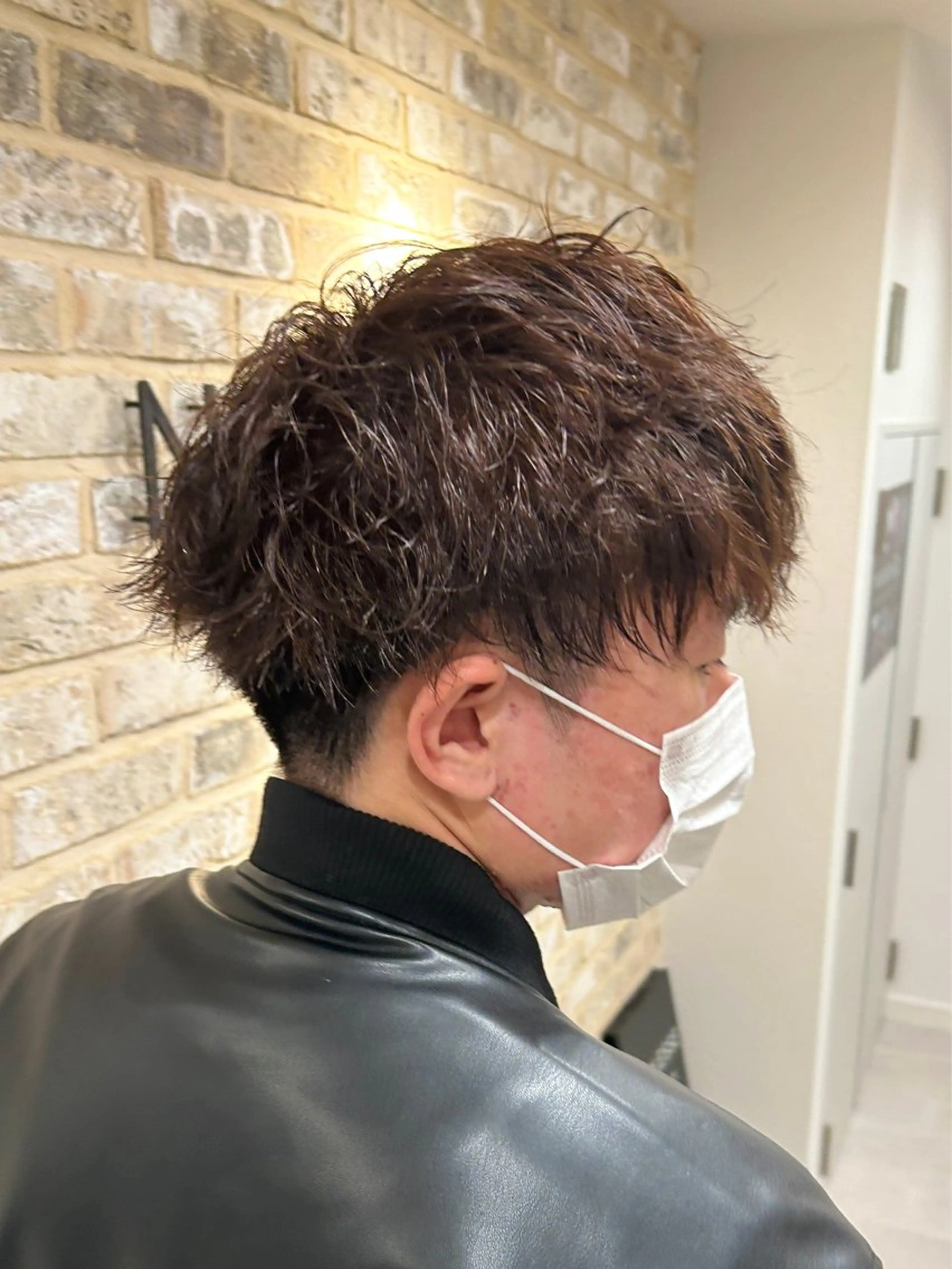 ショート メンズ ハイトーン/ ウルフ/suzuhaのヘアスタイル