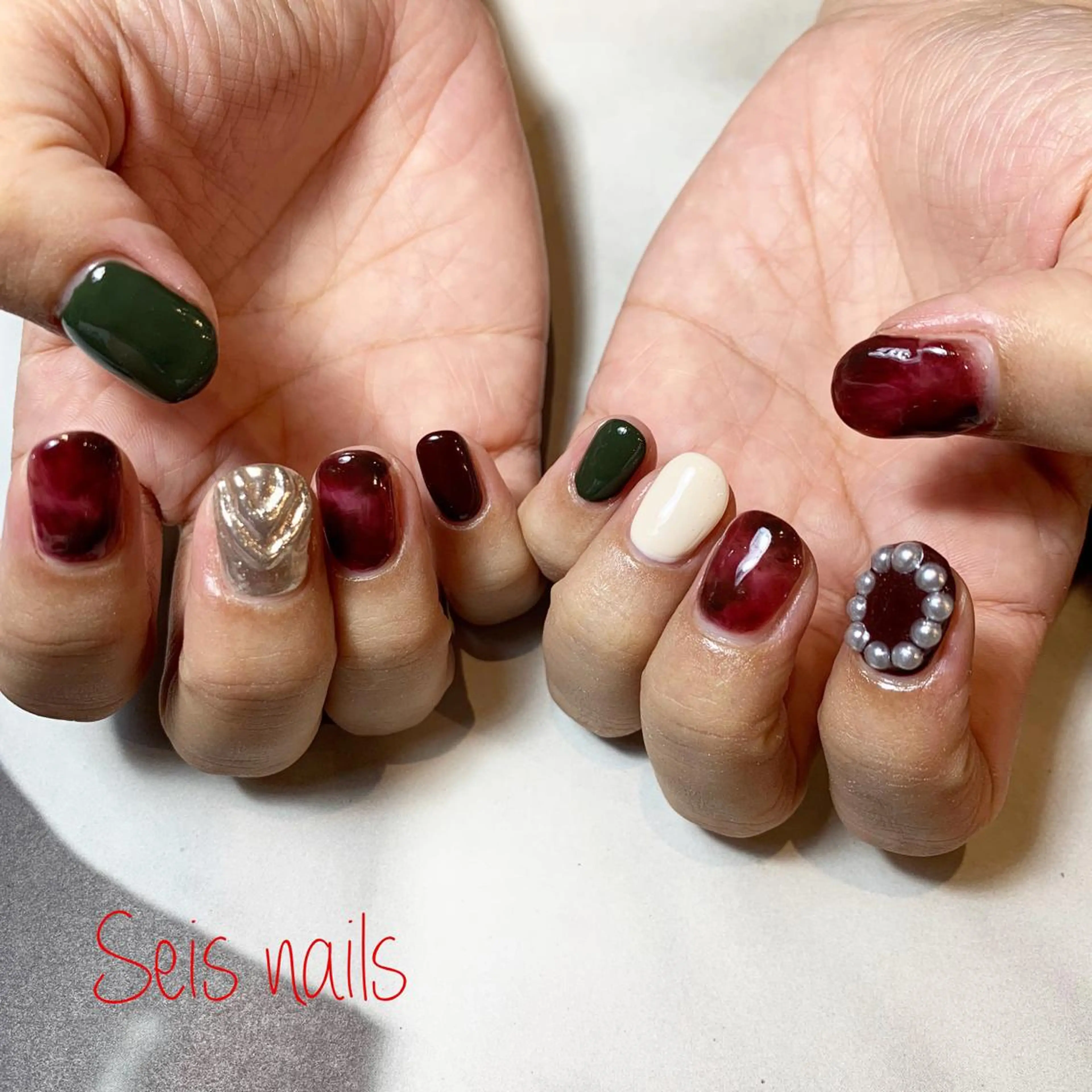 ネイル Seis Shihoのネイルデザイン