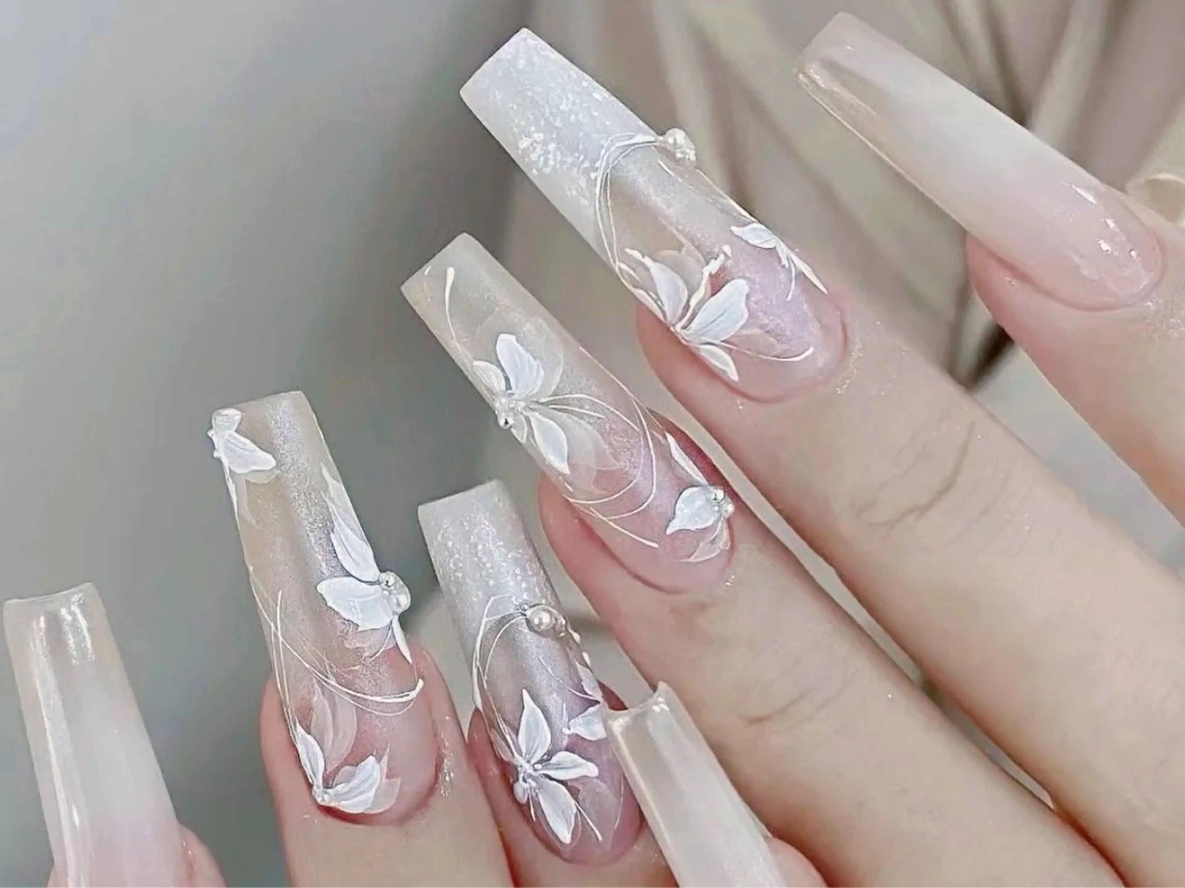 ネイル アートネイル チークネイル 長さ出し フットネイル ジェルネイル ハンドネイル ラッキーネイルサロン 西川口東口店のネイルデザイン