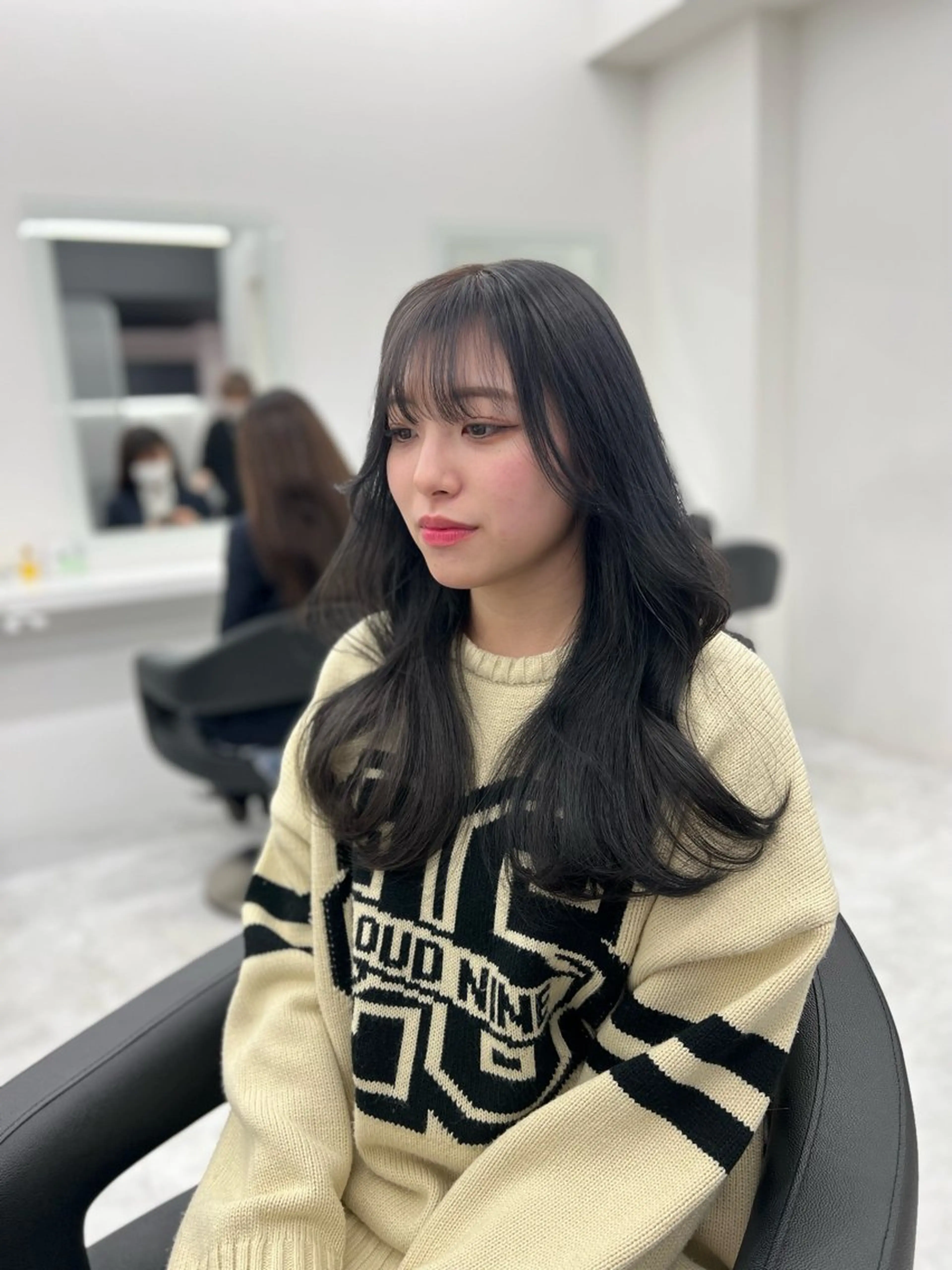 ロング カラー ヘアアレンジ カット ヘアカラー トリートメント ヘッドスパ ヘアセット 透明感×韓流ハイ トーン🫧RYUTAのヘアスタイル