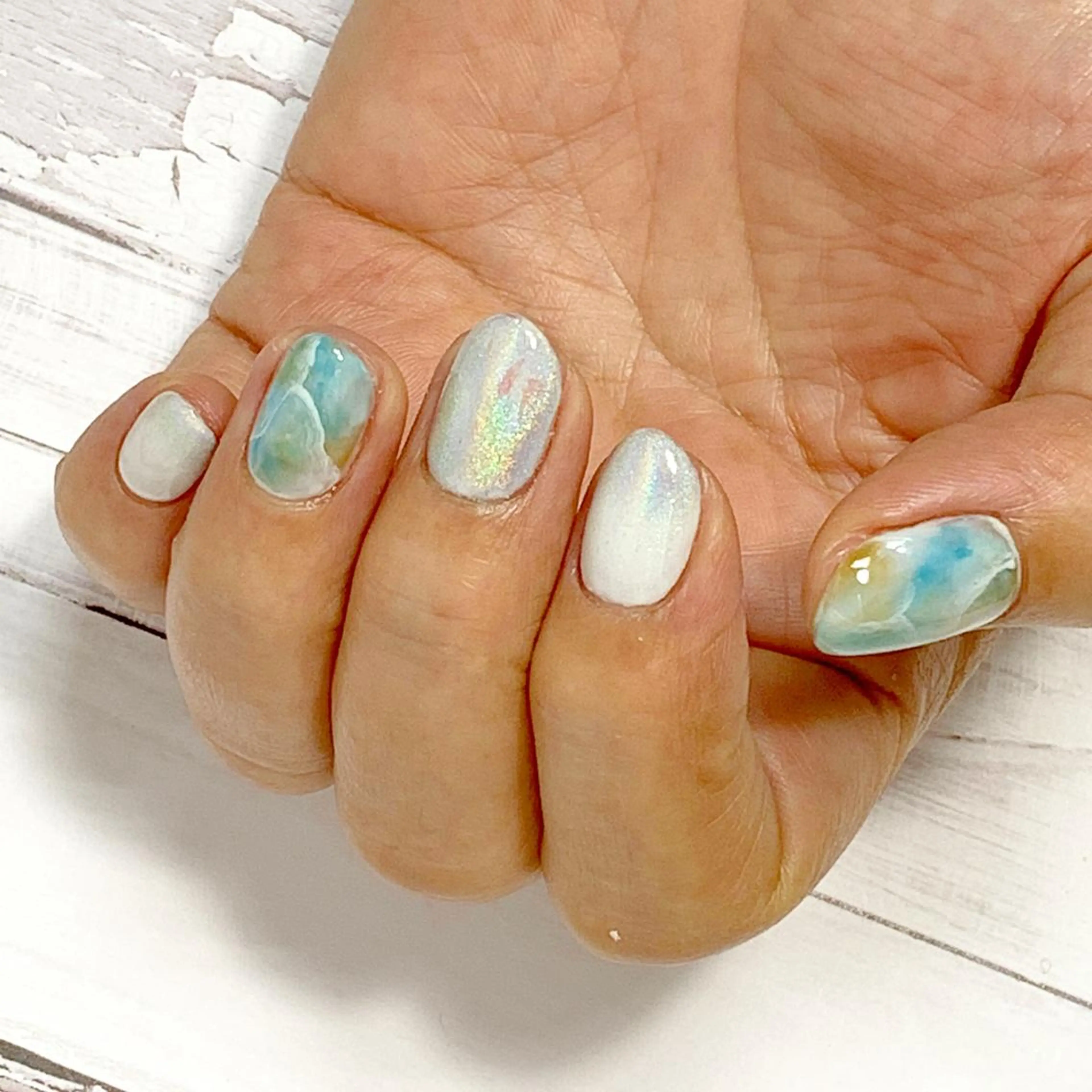ネイル ハンドネイル alma nailsのネイルデザイン