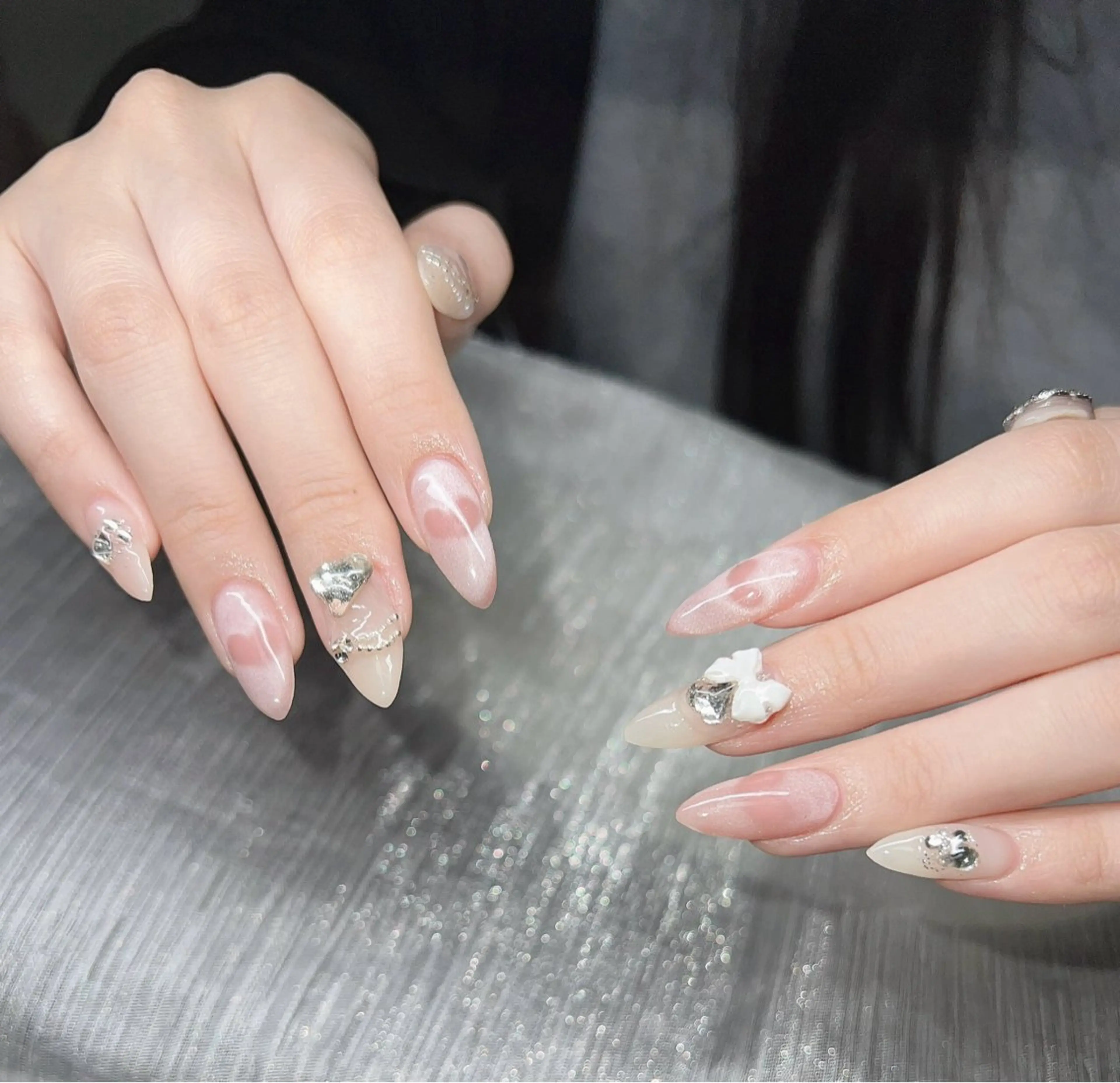 ネイル ハンドネイル Lee Nailsのネイルデザイン