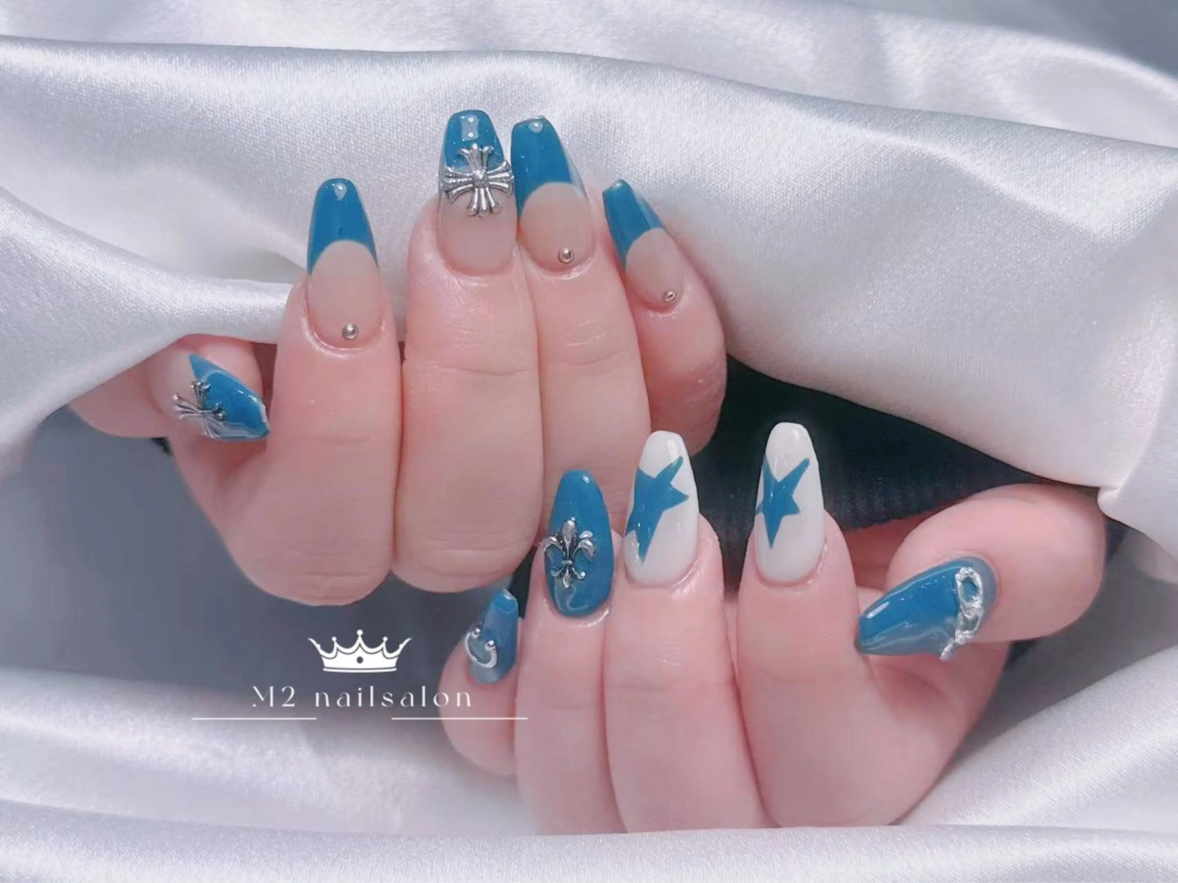 ネイル ハンドネイル 長さだし専門店 M2　rikaのネイルデザイン