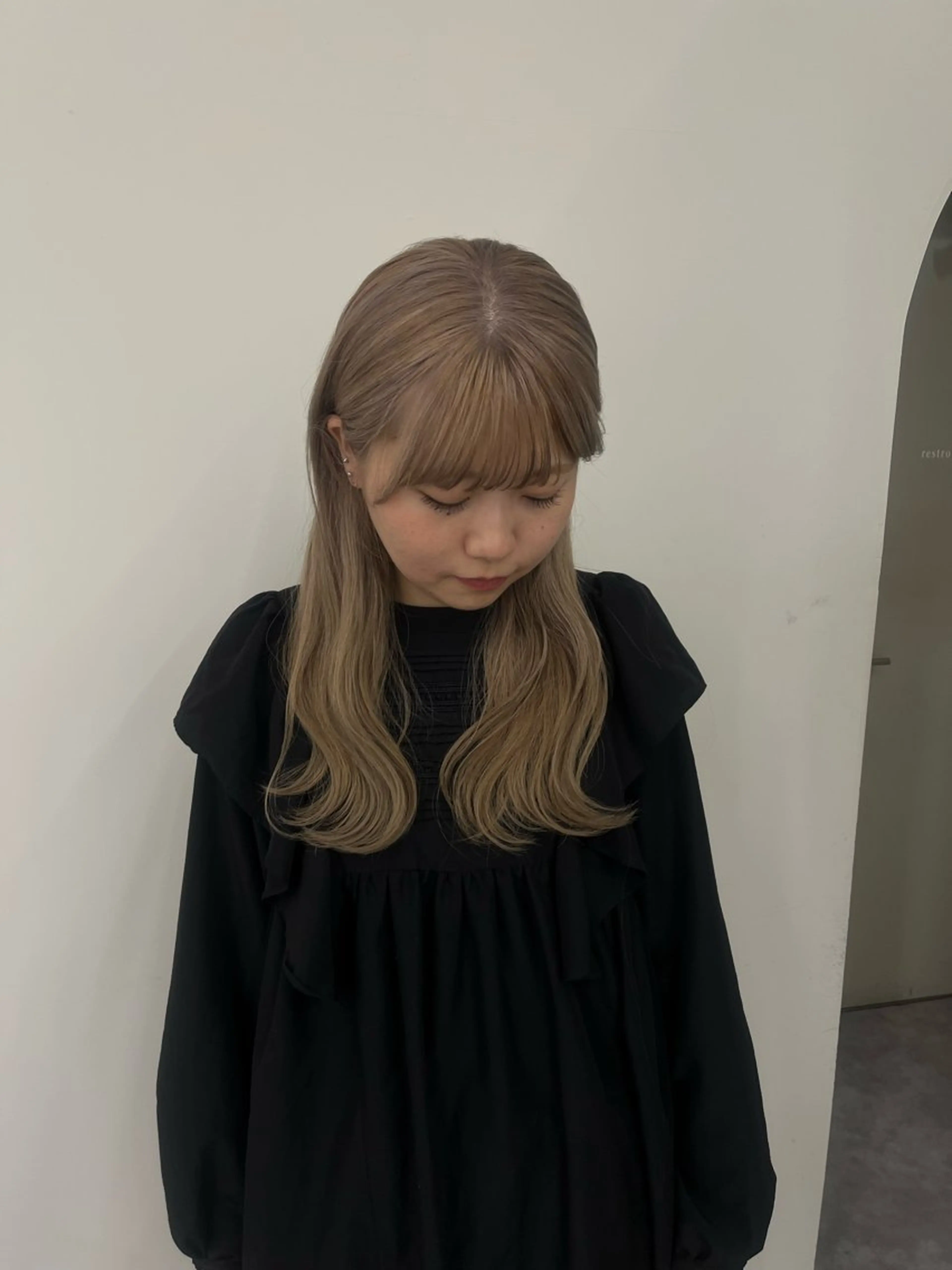 ロング カット ヘアカラー トリートメント 艶髪☆ 秋田 遥華のヘアスタイル