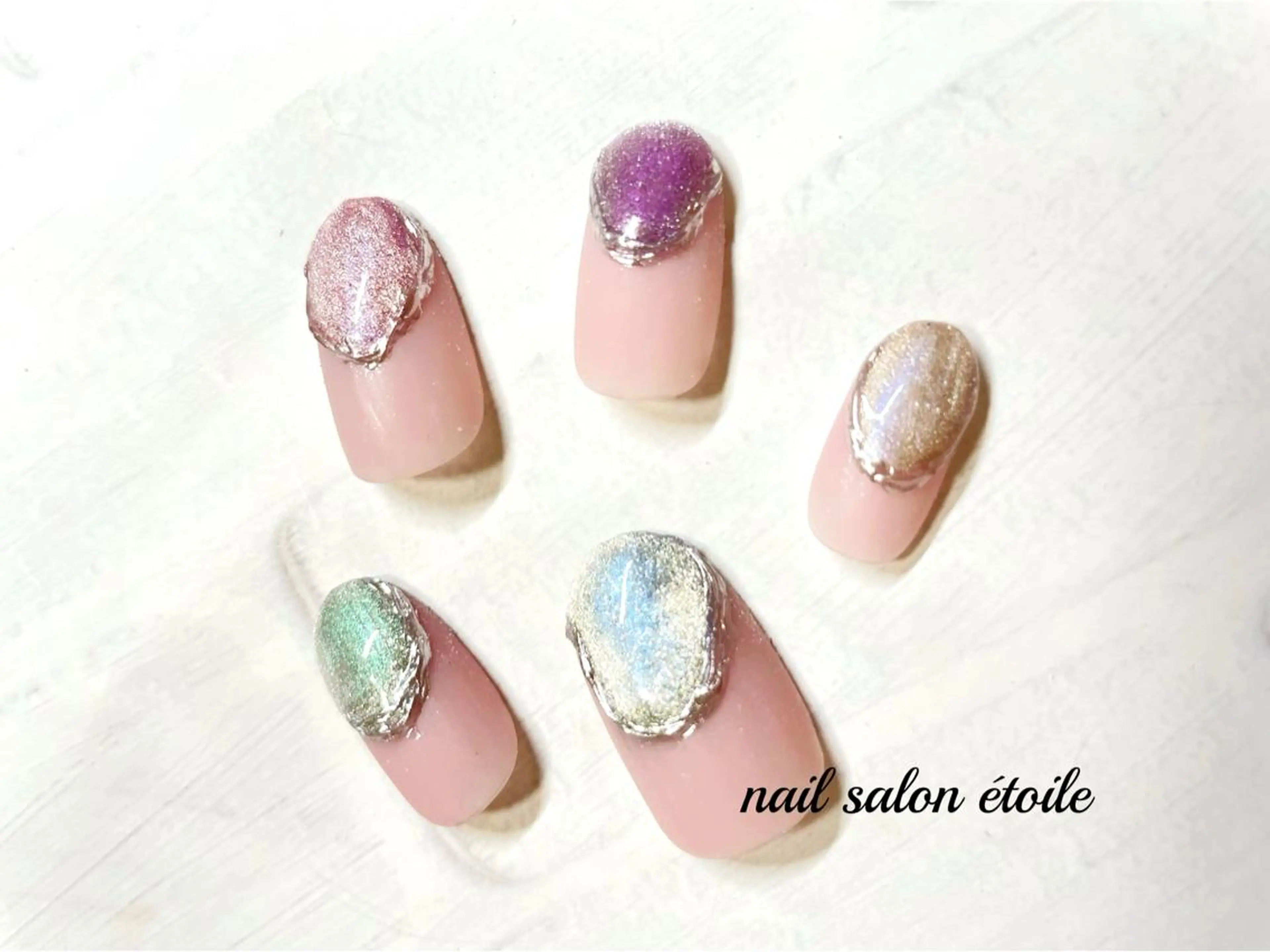 ネイル ジェルネイル 氷ネイル・うるうるネイル キラキラネイル マグネットネイル ニュアンスネイル ハンドネイル nail salon étoileのネイルデザイン