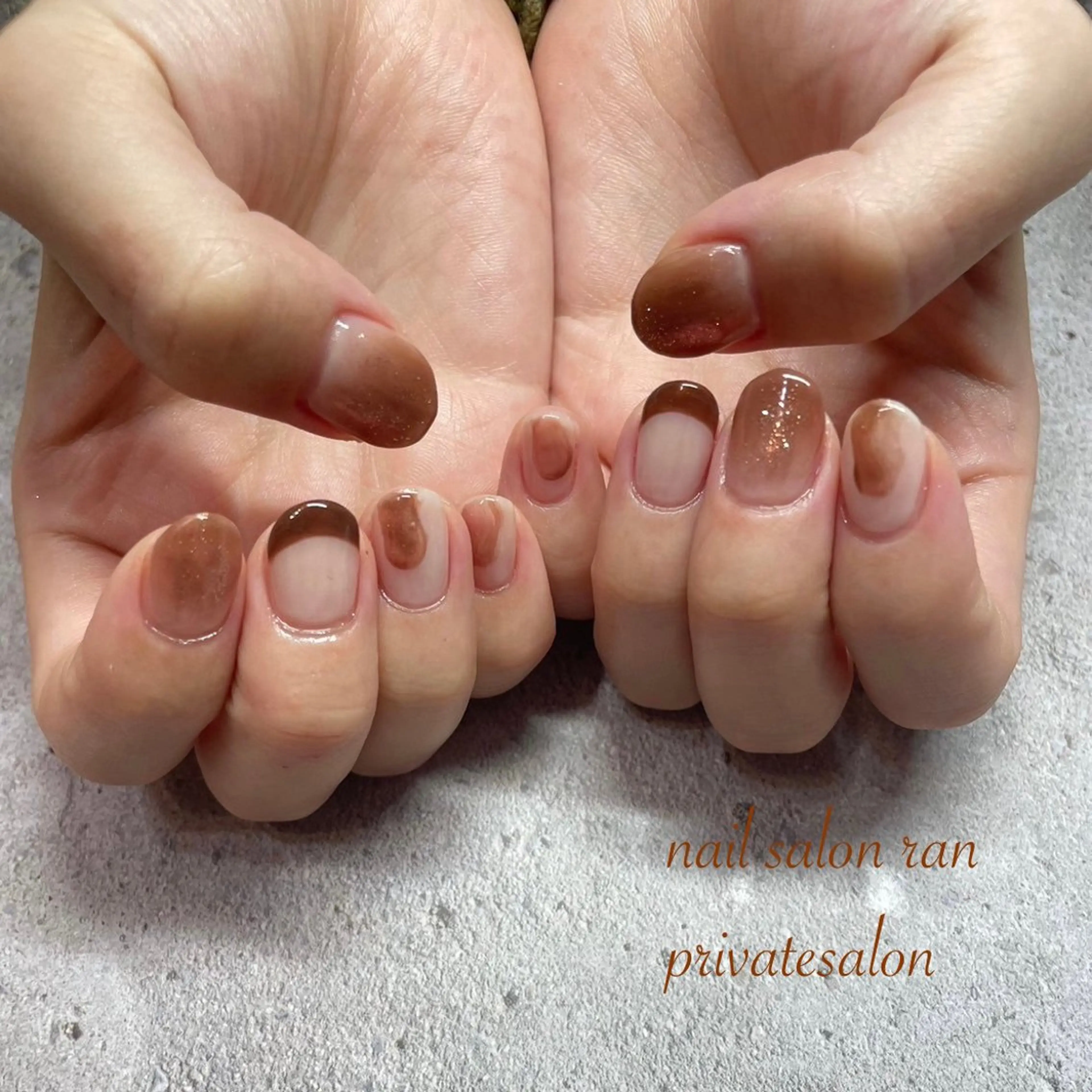 ネイル ブラウン フレンチネイル ラメ(グリッター) ハンドネイル ハンドケア nailsalon ranのネイルデザイン