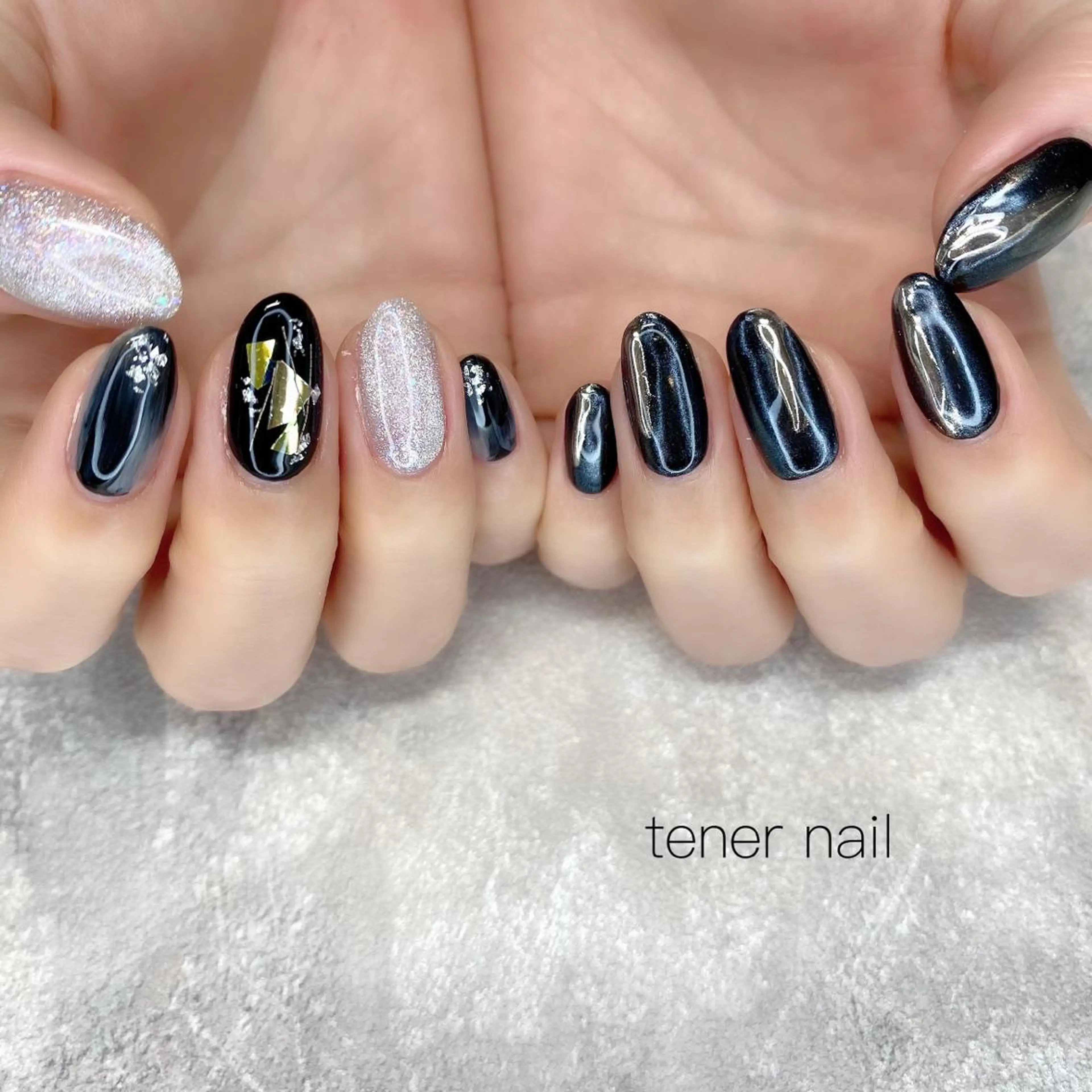 ネイル シルバー tener  nail  テネルネイル所属・テネルネイル tener nailのネイルデザイン