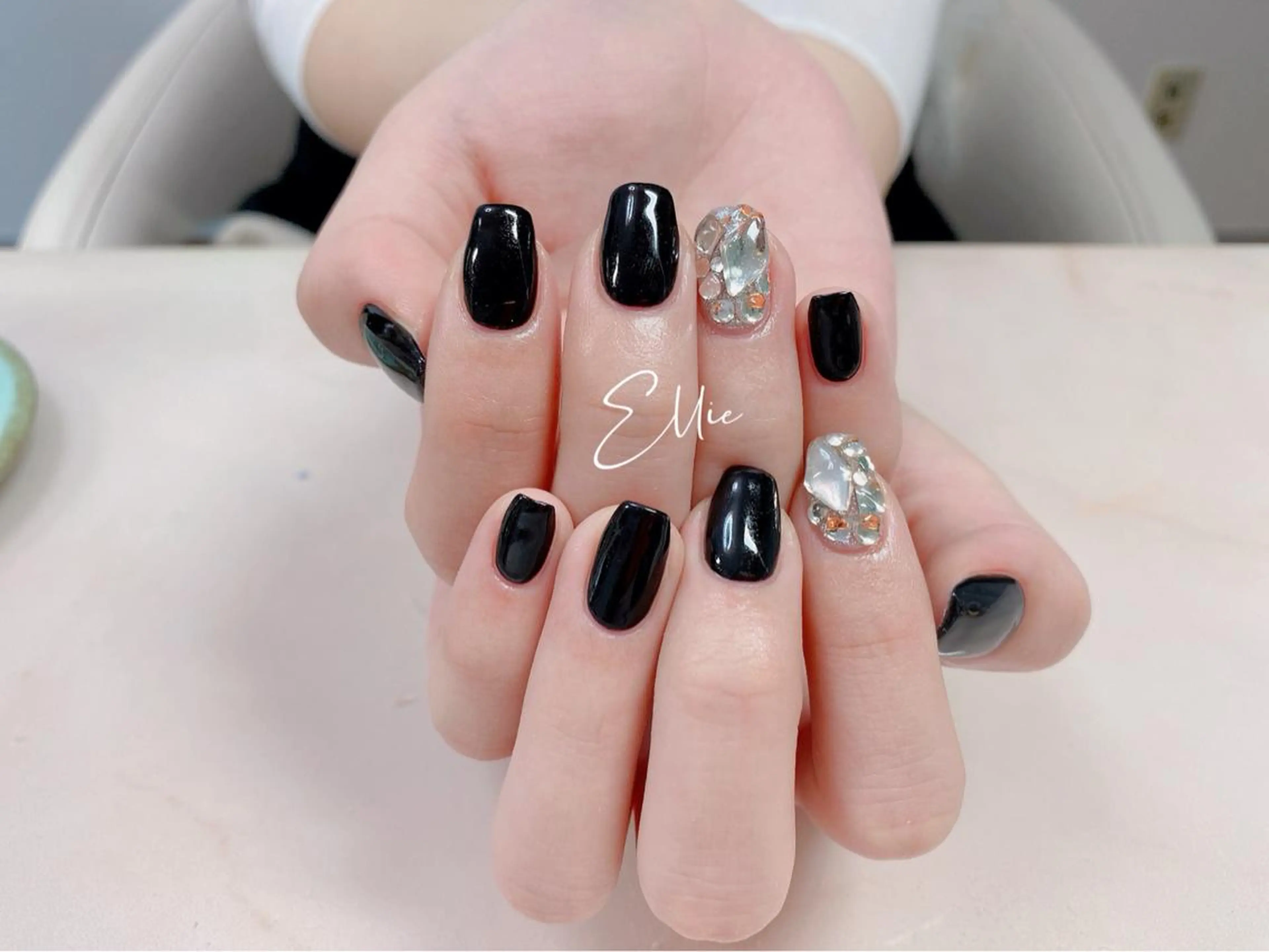 ネイル ハンドネイル ハンドケア ♡Ellie ♡のネイルデザイン