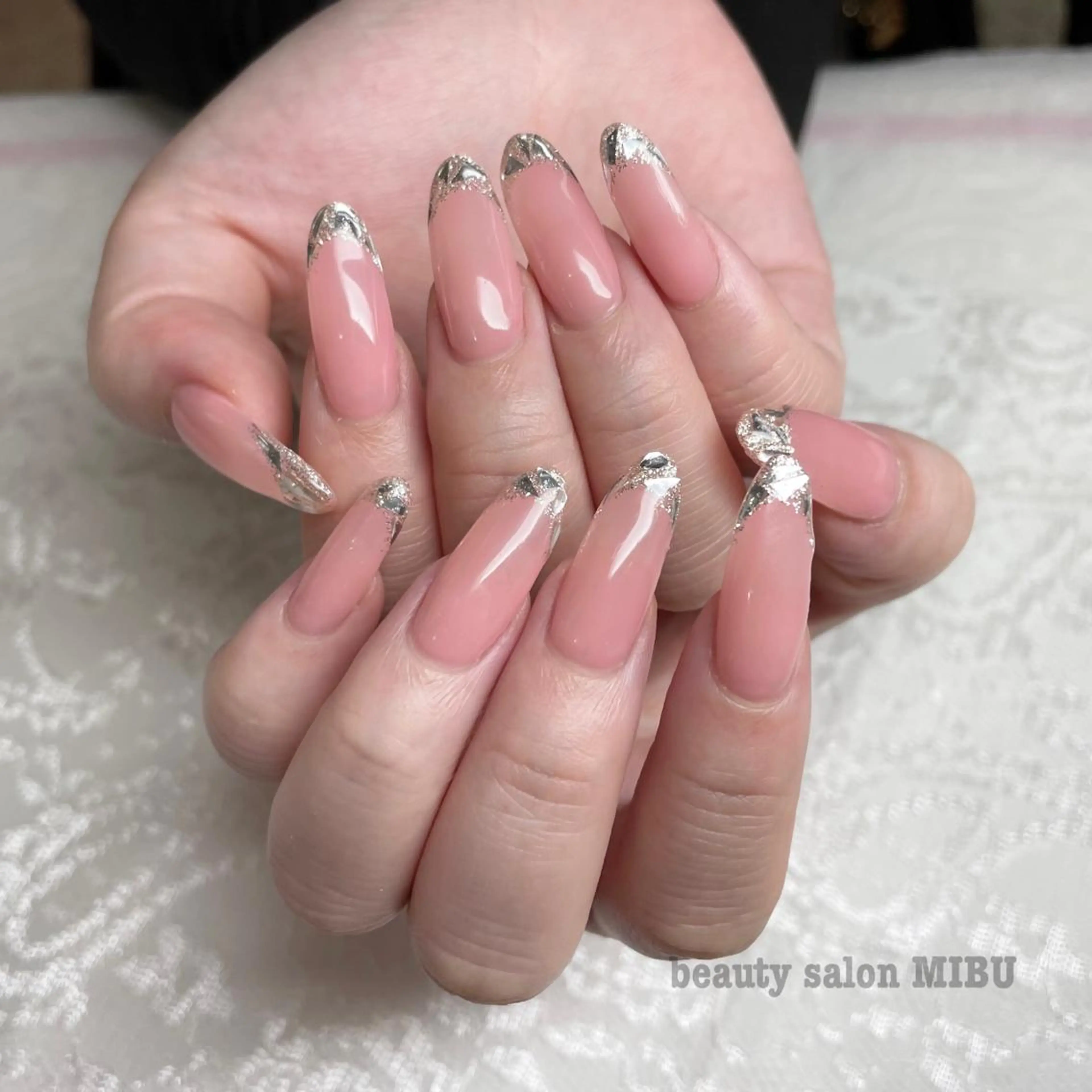 ネイル Sunny.Roa fujiのネイルデザイン