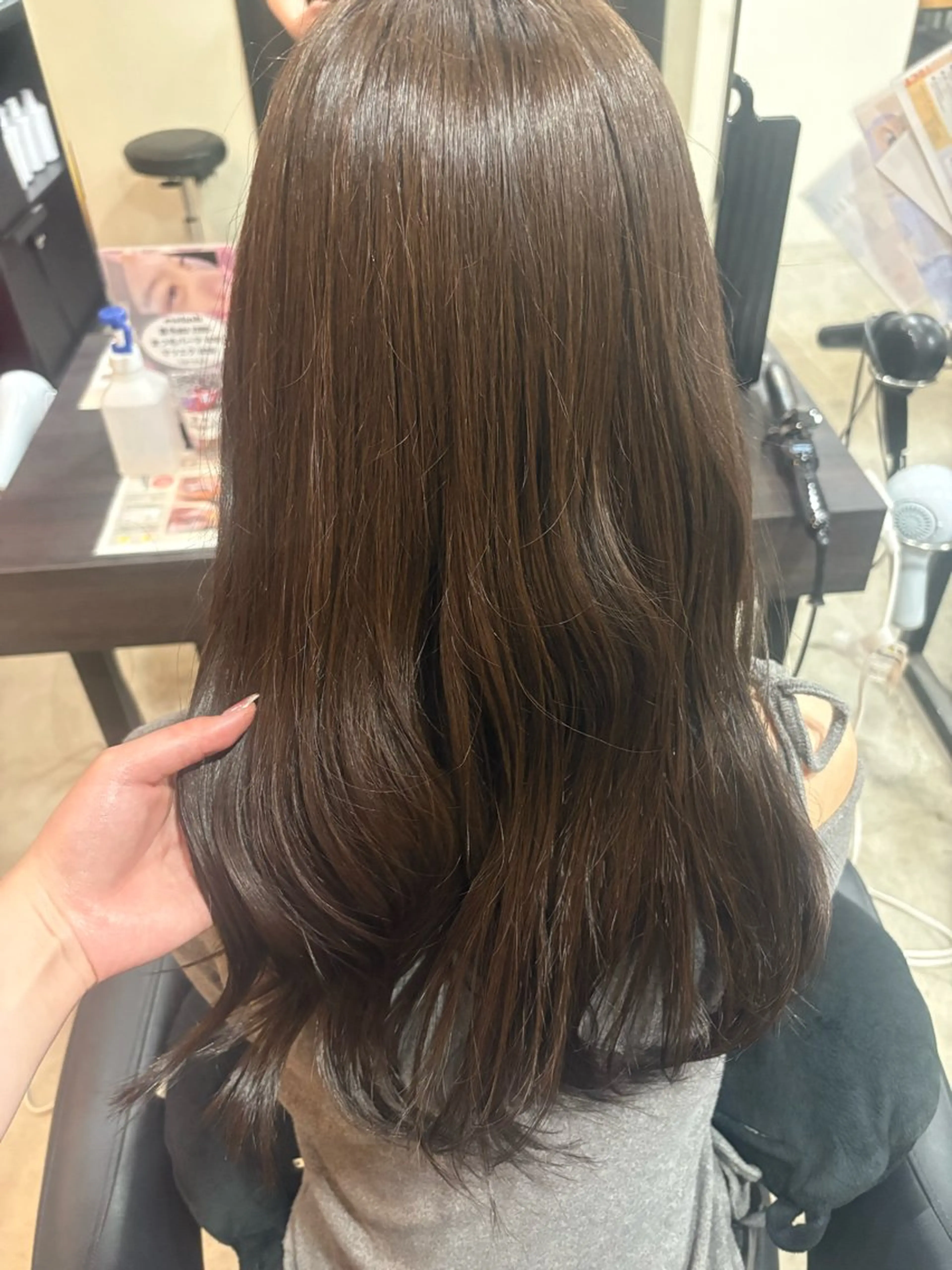 カラー ヘアカラー 山本 琴音のヘアスタイル