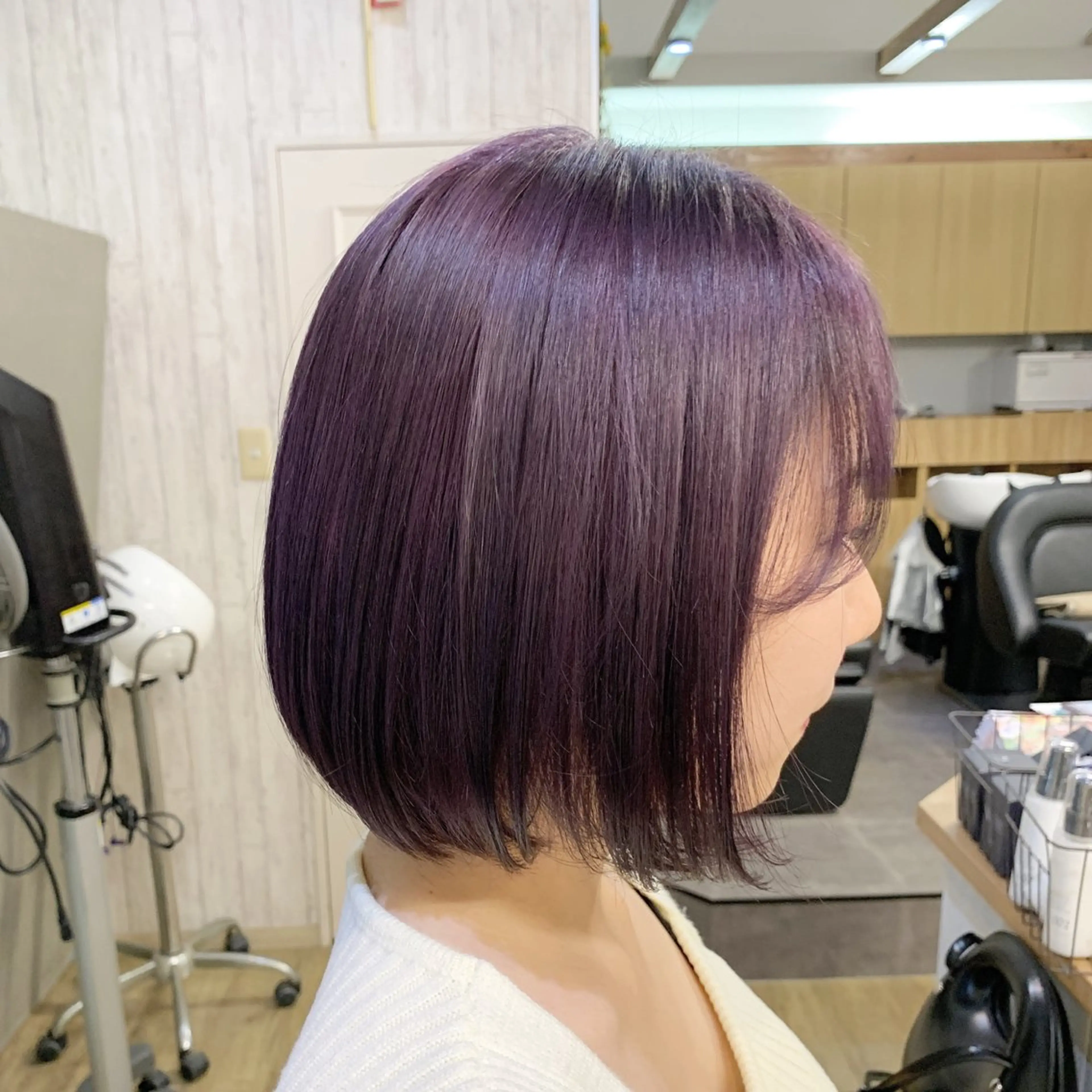 ショート カラー バイオレットカラー ヘアカラー regalo Acari🍎のヘアスタイル