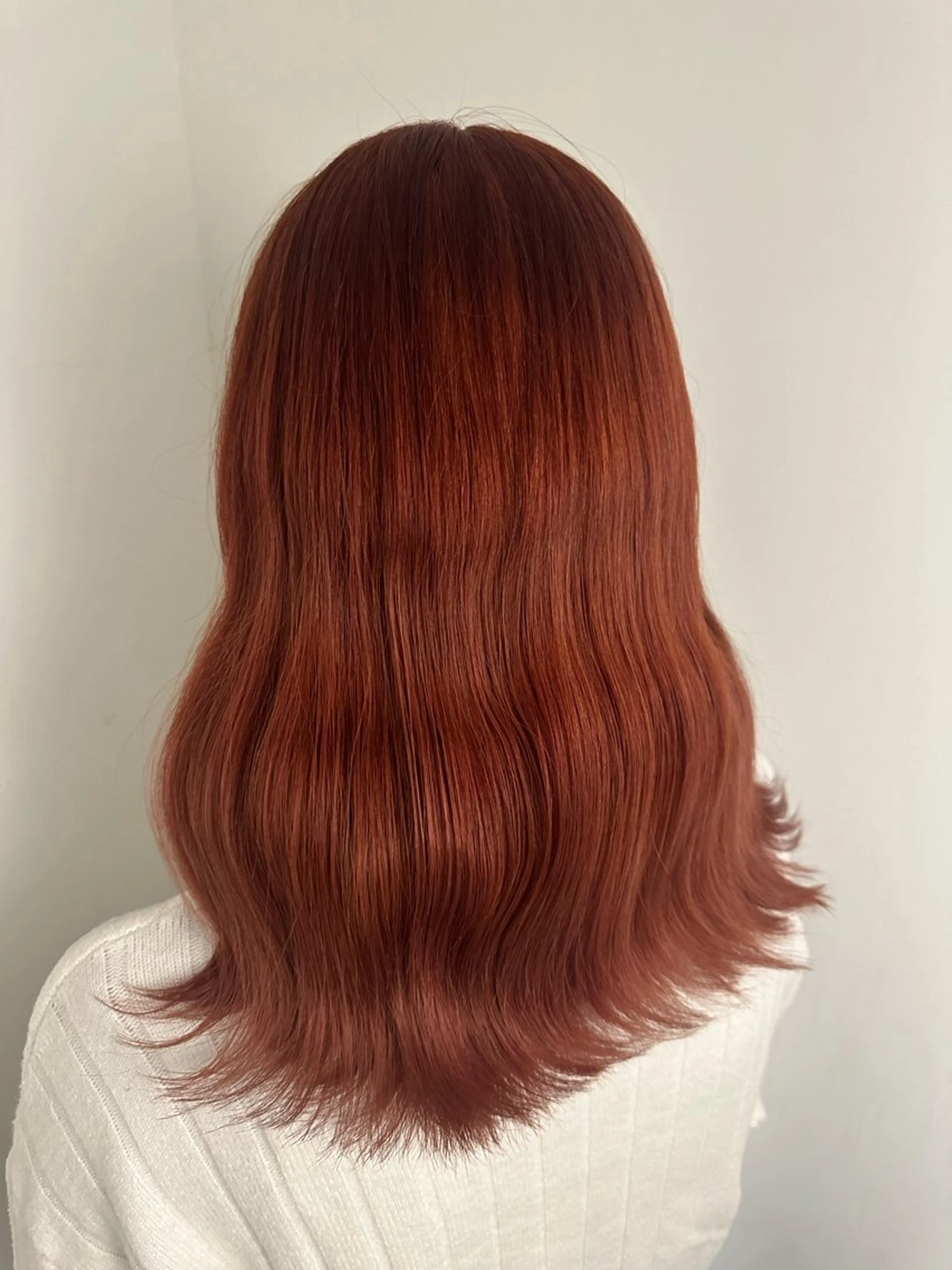 ミディアム カット ヘアカラー トリートメント Hana ハイトーン🕯🩰のヘアスタイル