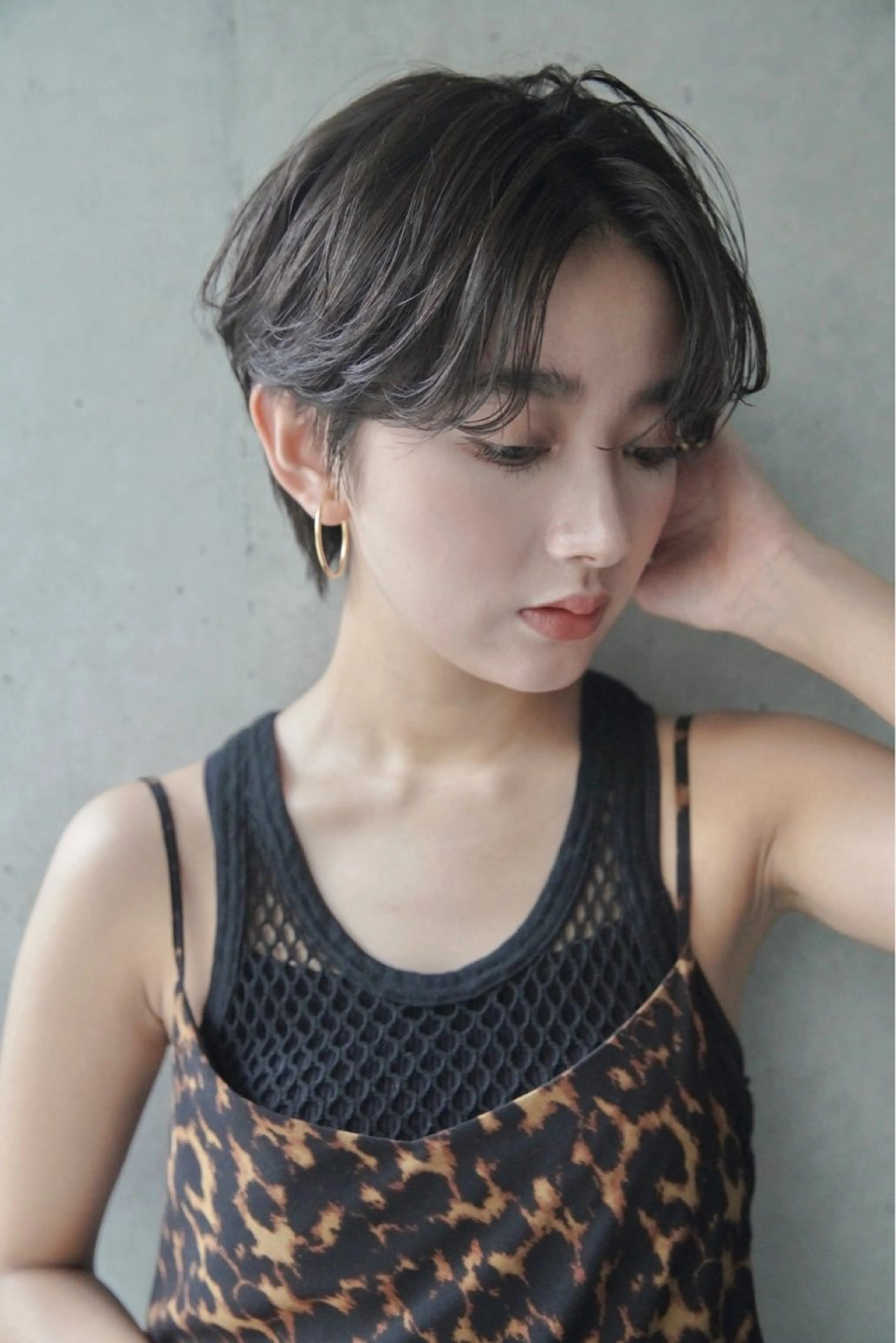 ショート カラー 祝田 巳幸のヘアスタイル