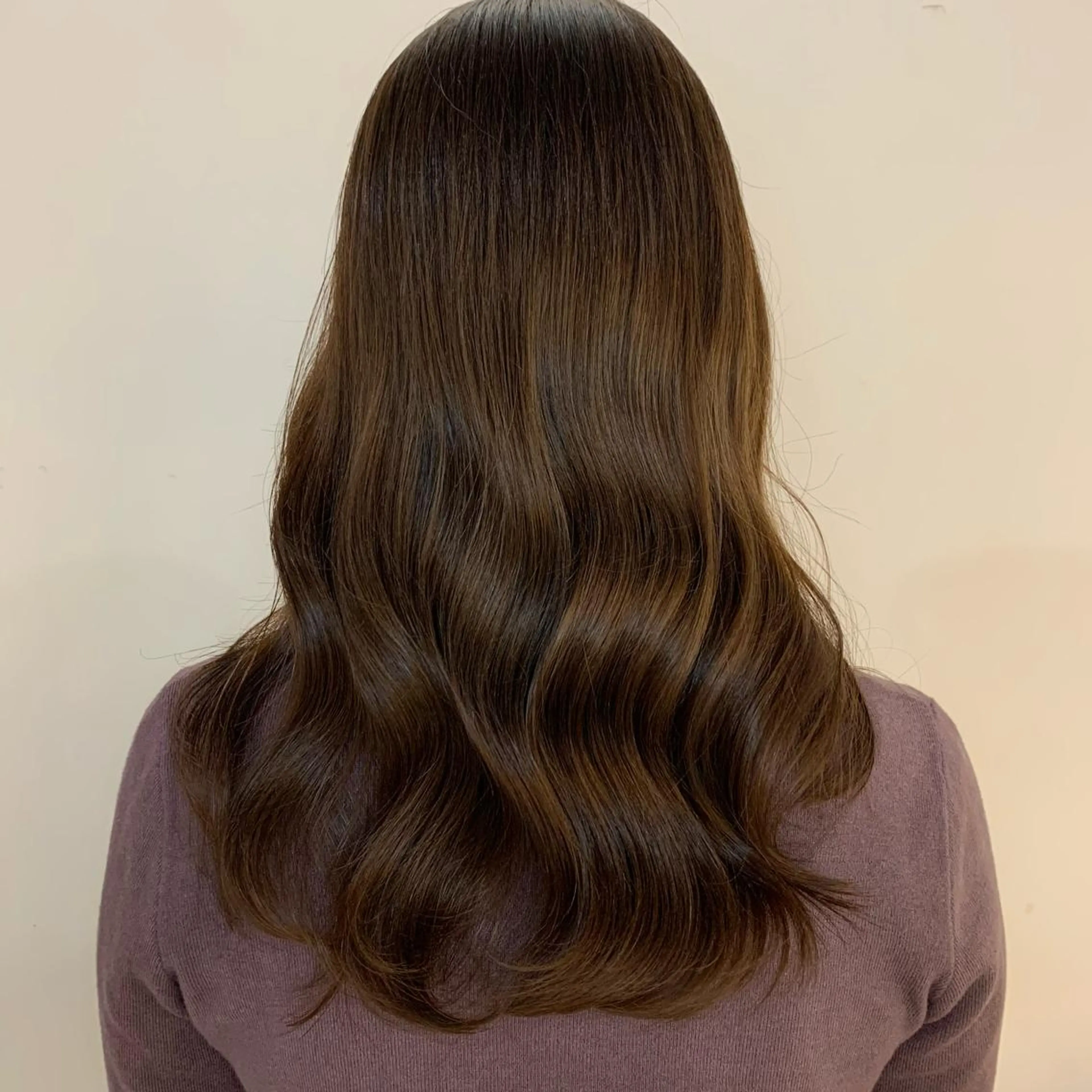 セミロング 新宿♥ハッシュカット 暖色カラー♥Unaのヘアスタイル