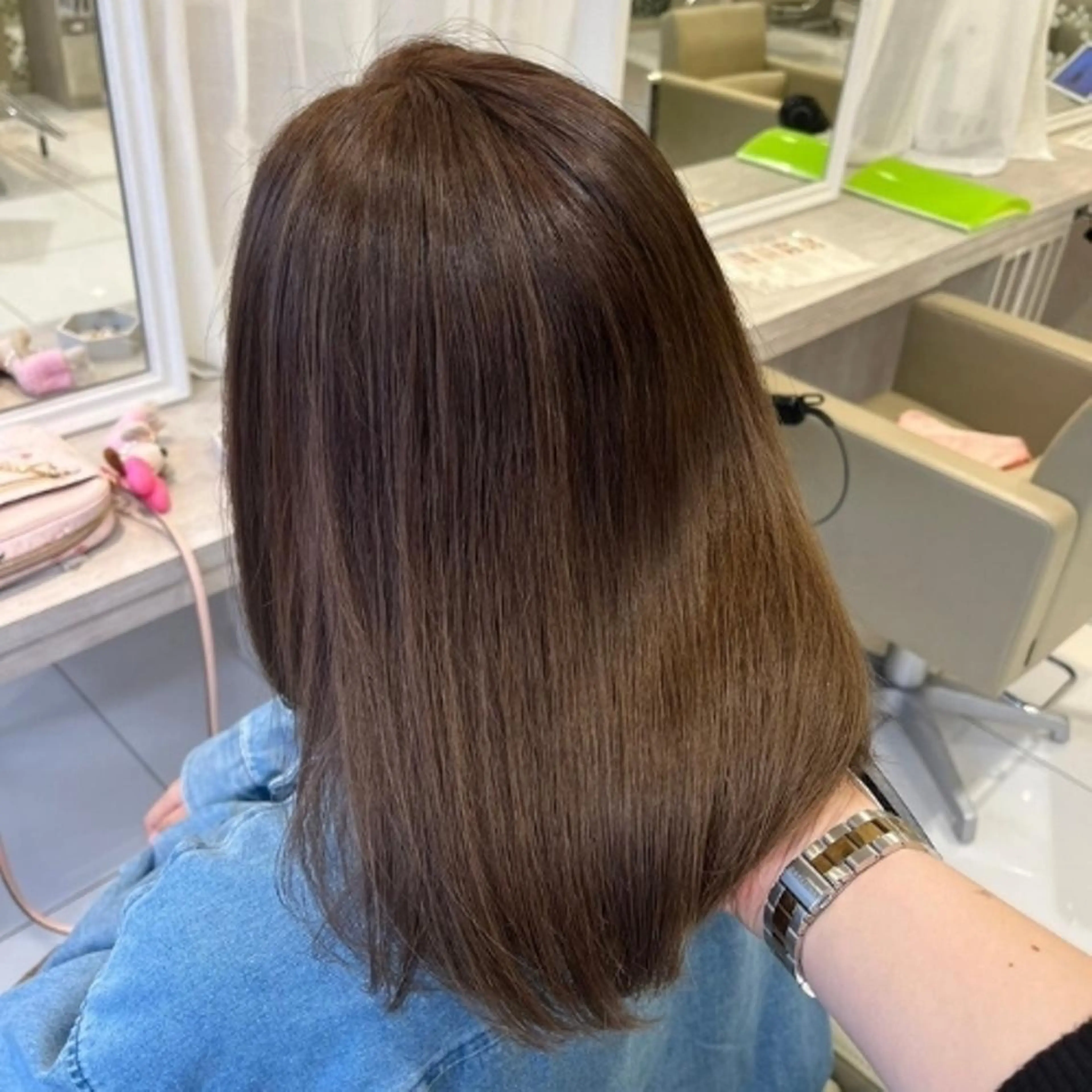 ミディアム カラー ヘアケアサロン MAIN[メイン]のヘアスタイル