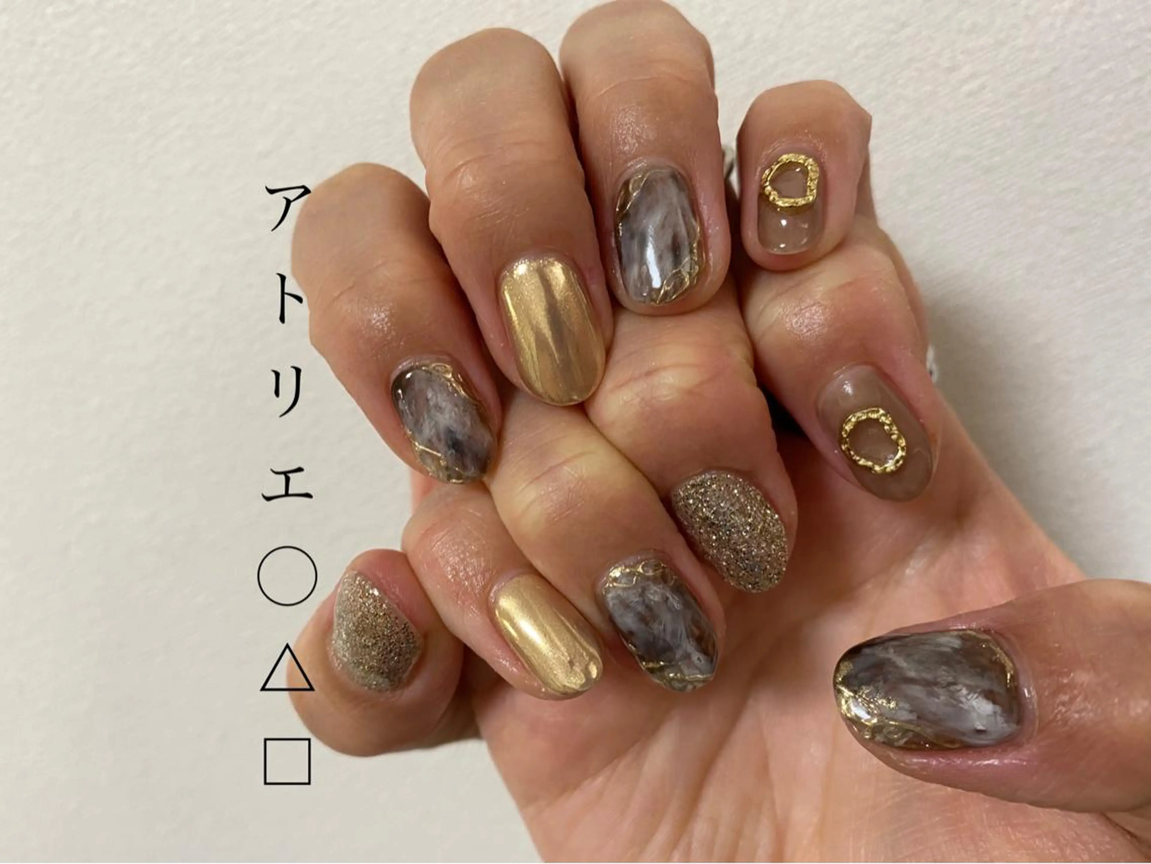 ネイル ニュアンスネイル ハンドネイル アトリエ ○△□のネイルデザイン