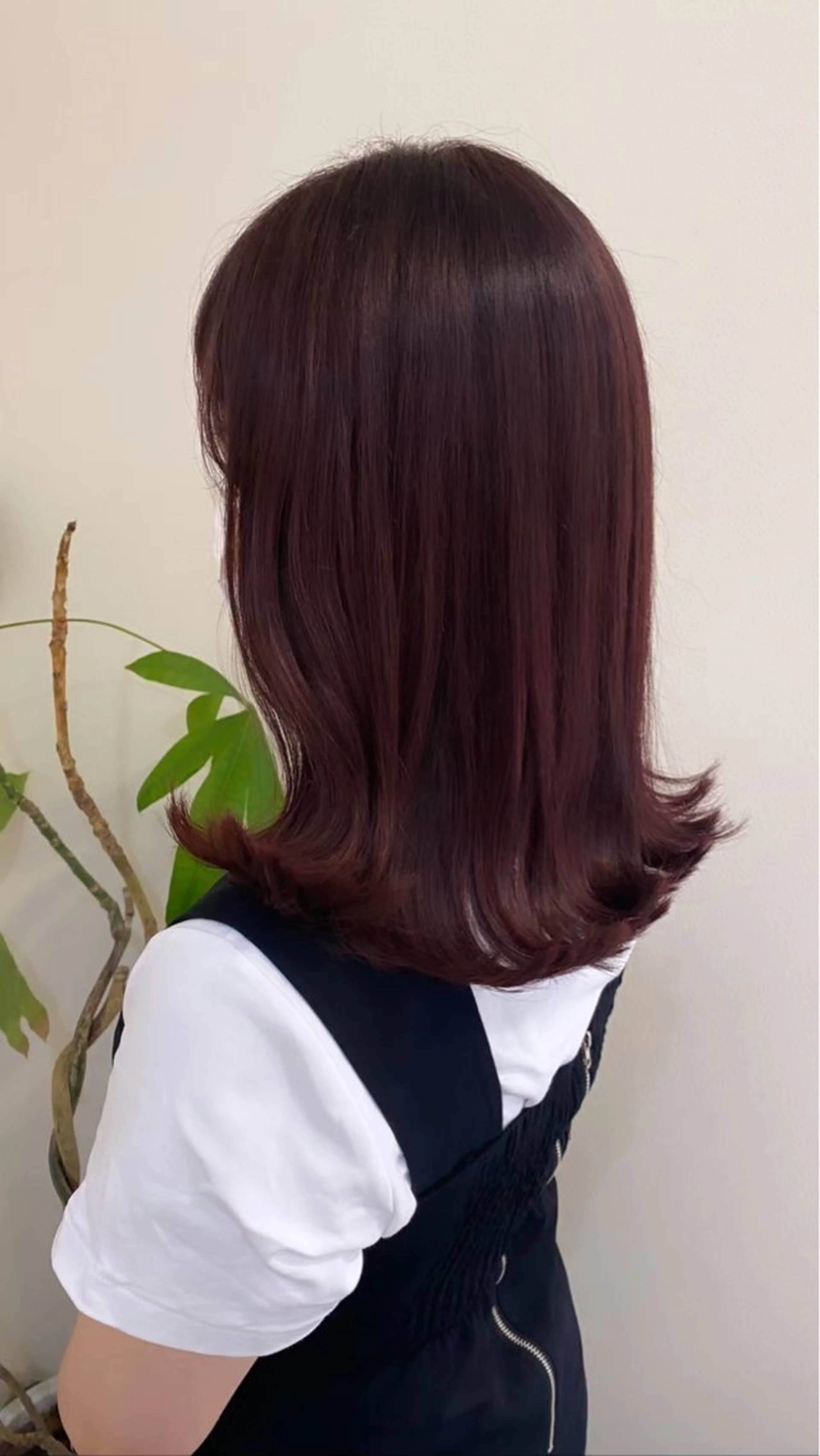 セミロング カラー 石原 悠貴のヘアスタイル