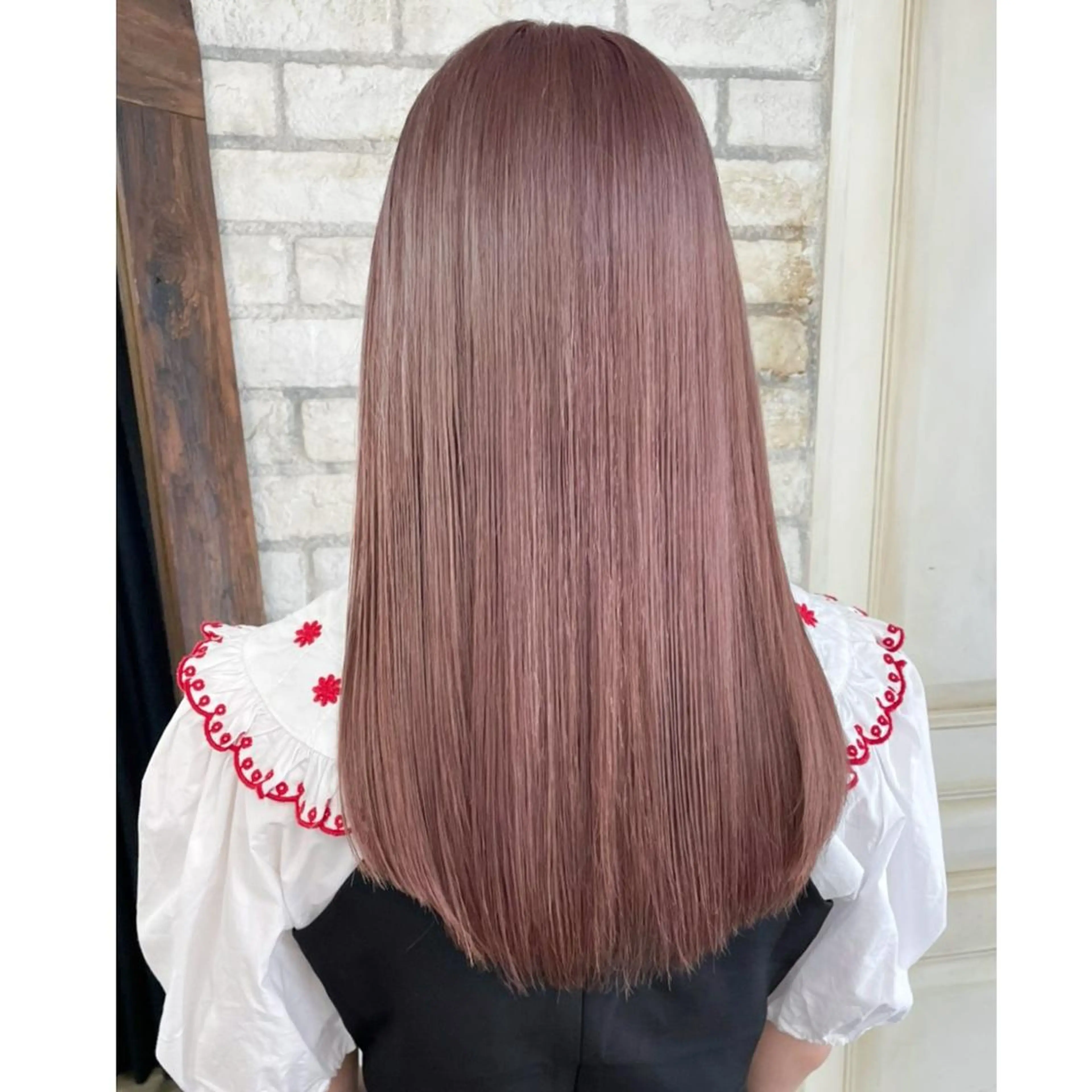 カラー パーマ ヘアアレンジ ロング ピンクカラー ロング カット ヘアカラー トリートメント ITby ALBUM 北千住店のヘアスタイル