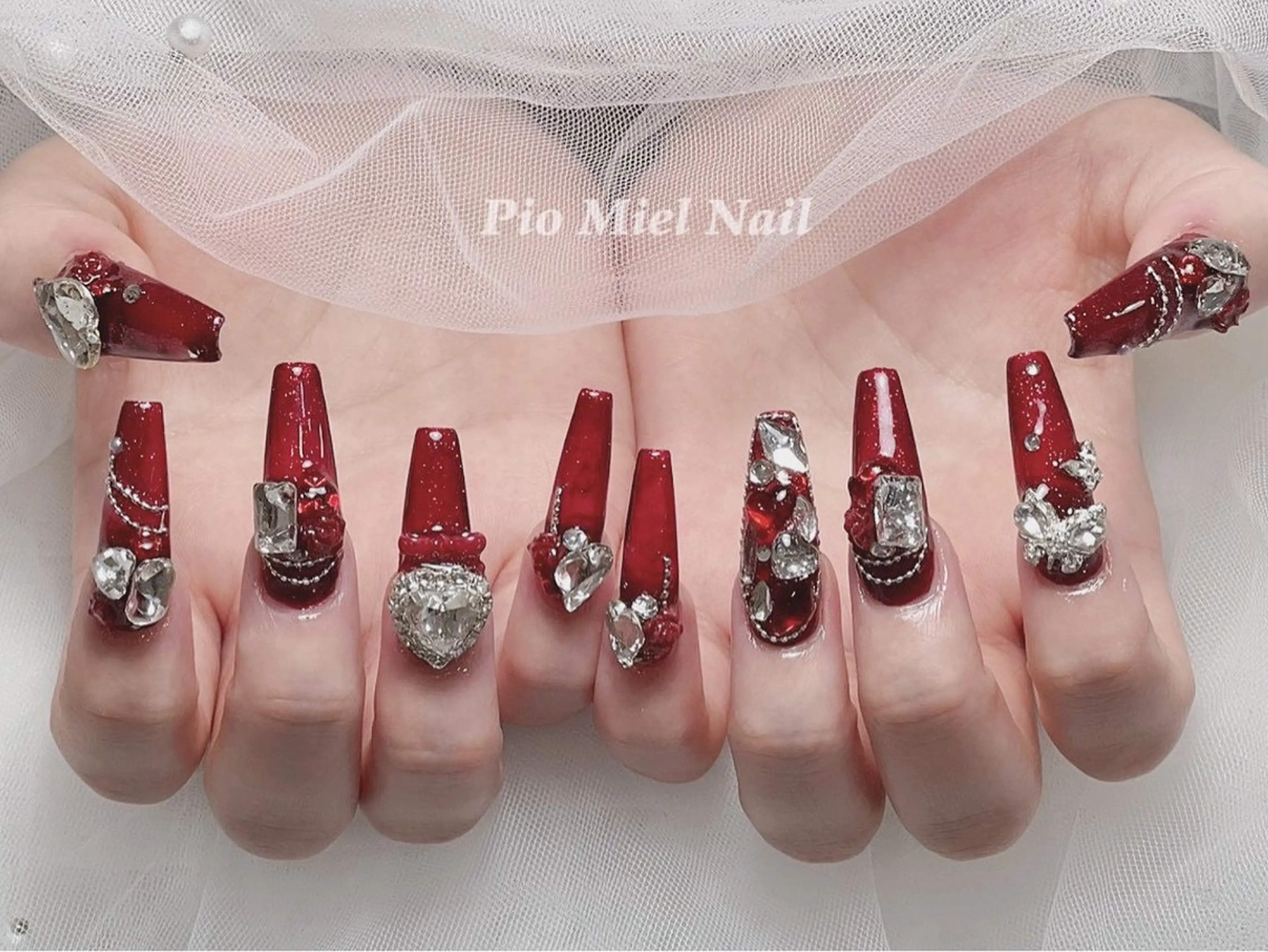 ネイル ハンドネイル HANA 長さだしのネイルデザイン