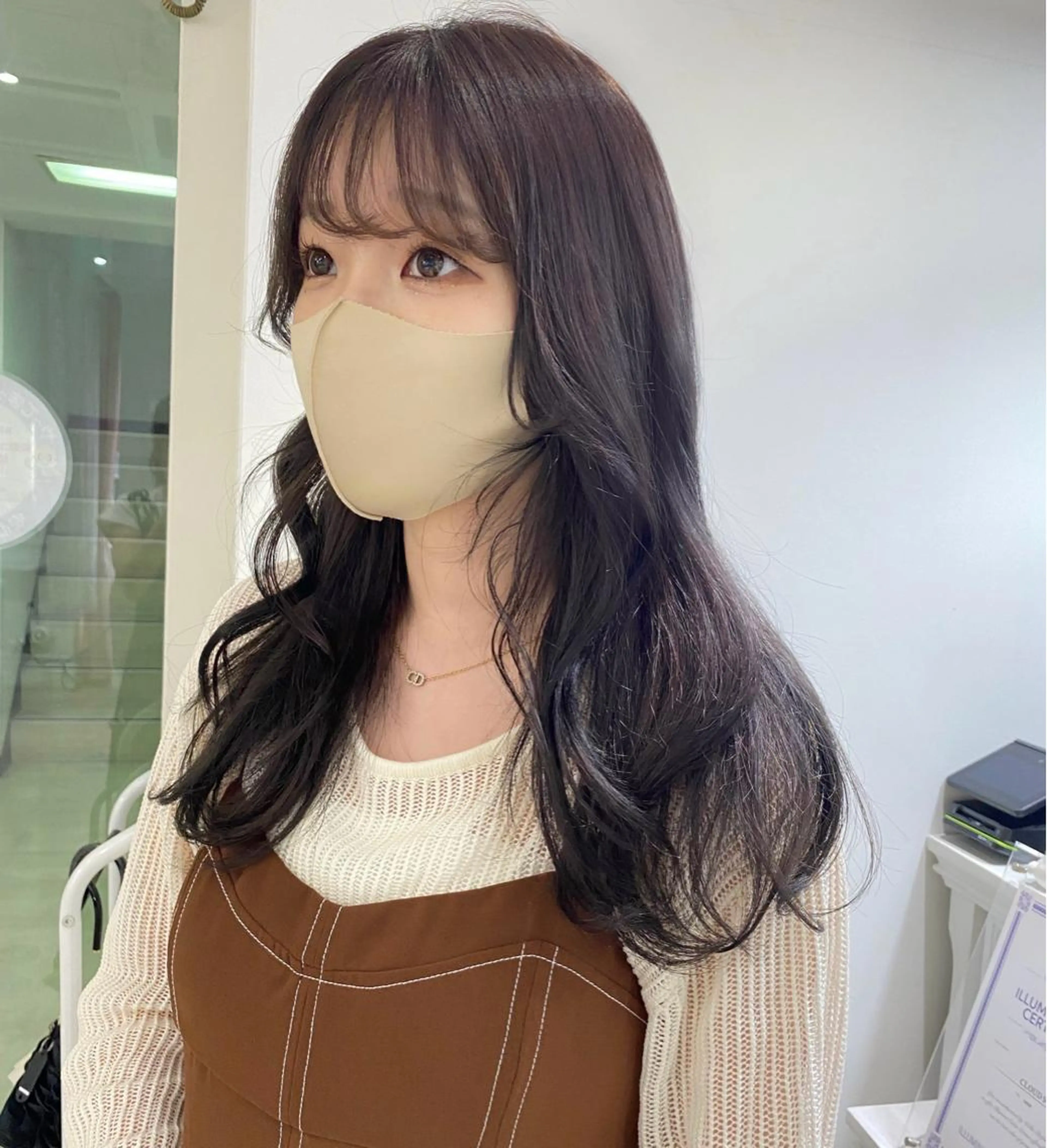 ロング Juri /暖色カラーのヘアスタイル