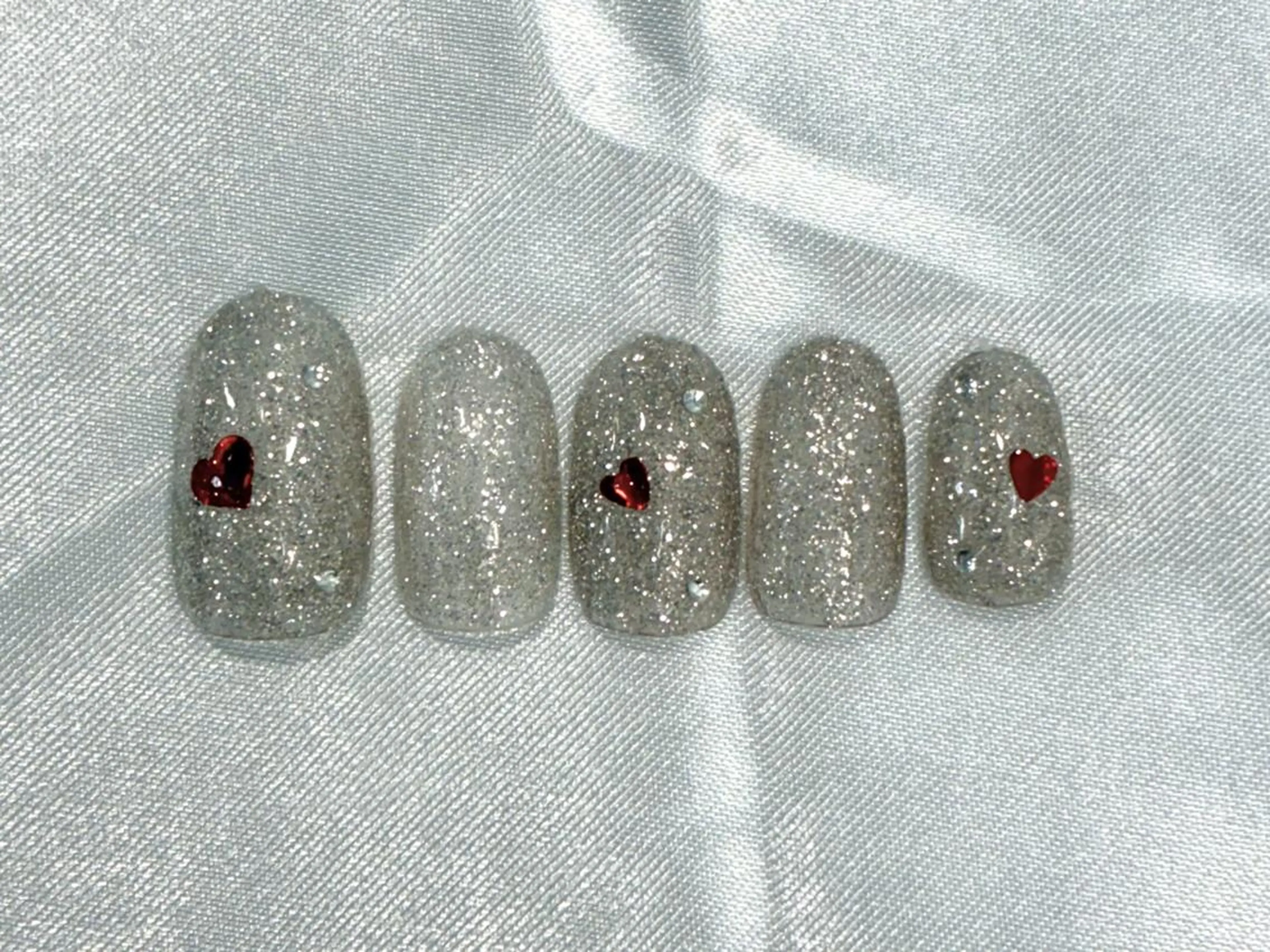 ネイル ハンドネイル １アイ&ネイルサロン リスブラン銀座新富町のネイルデザイン