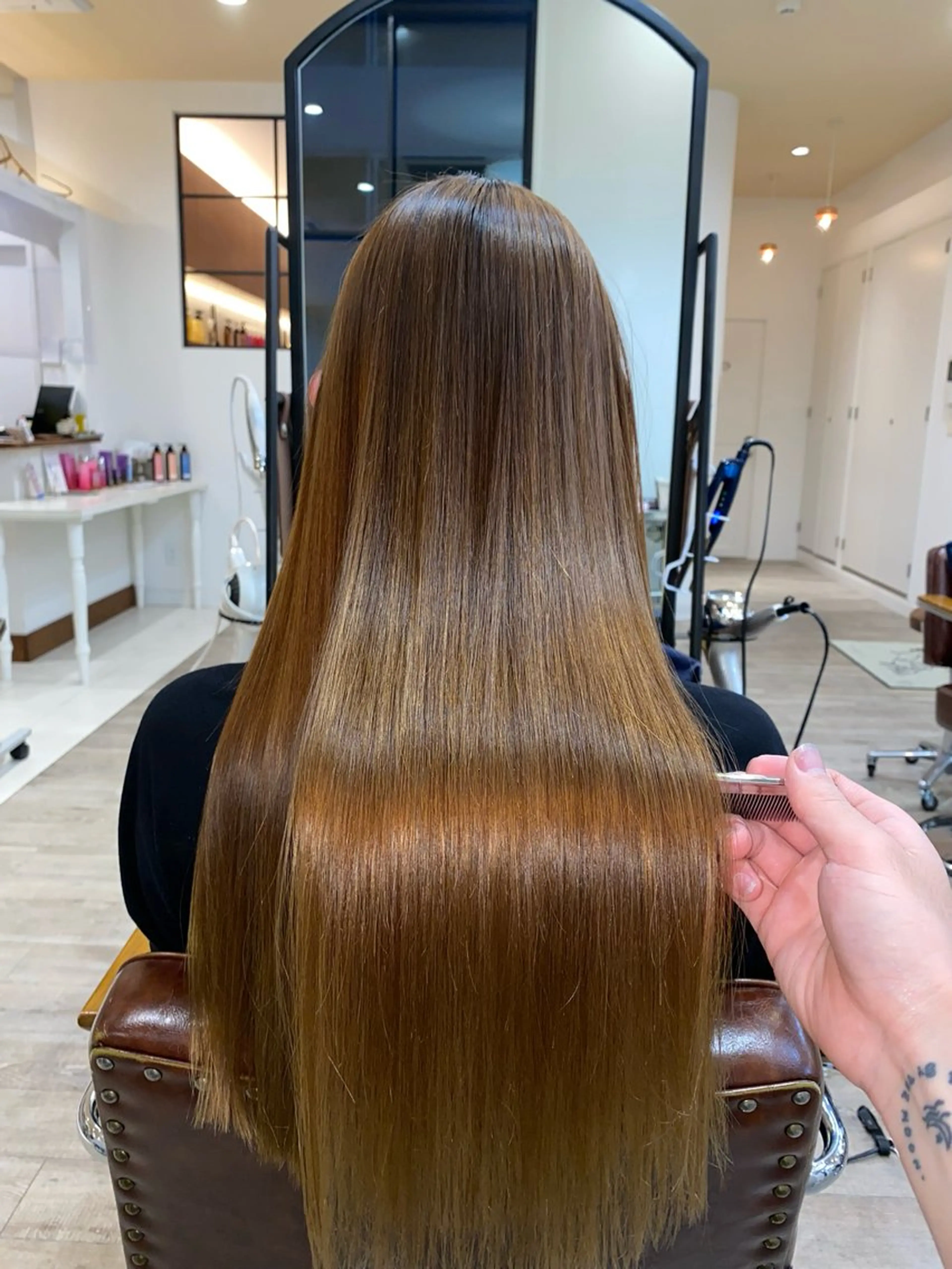 ロング 縮毛矯正 カット 縮毛矯正 トリートメント 🌟ショート/シ ョートボブ/岡田🌟のヘアスタイル