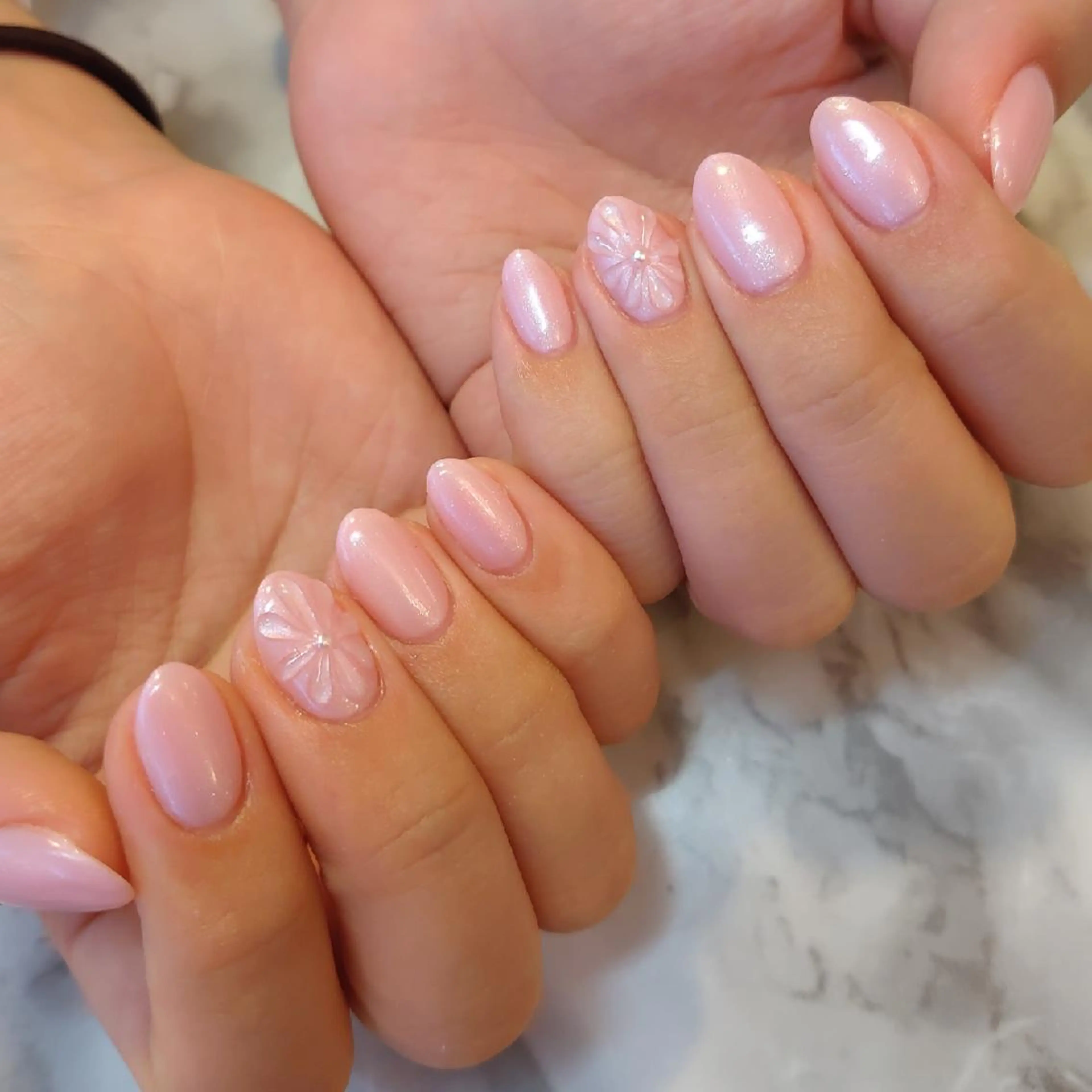 ネイル フラワーネイル ぷっくりネイル ジェヌインネイル 河内のネイルデザイン