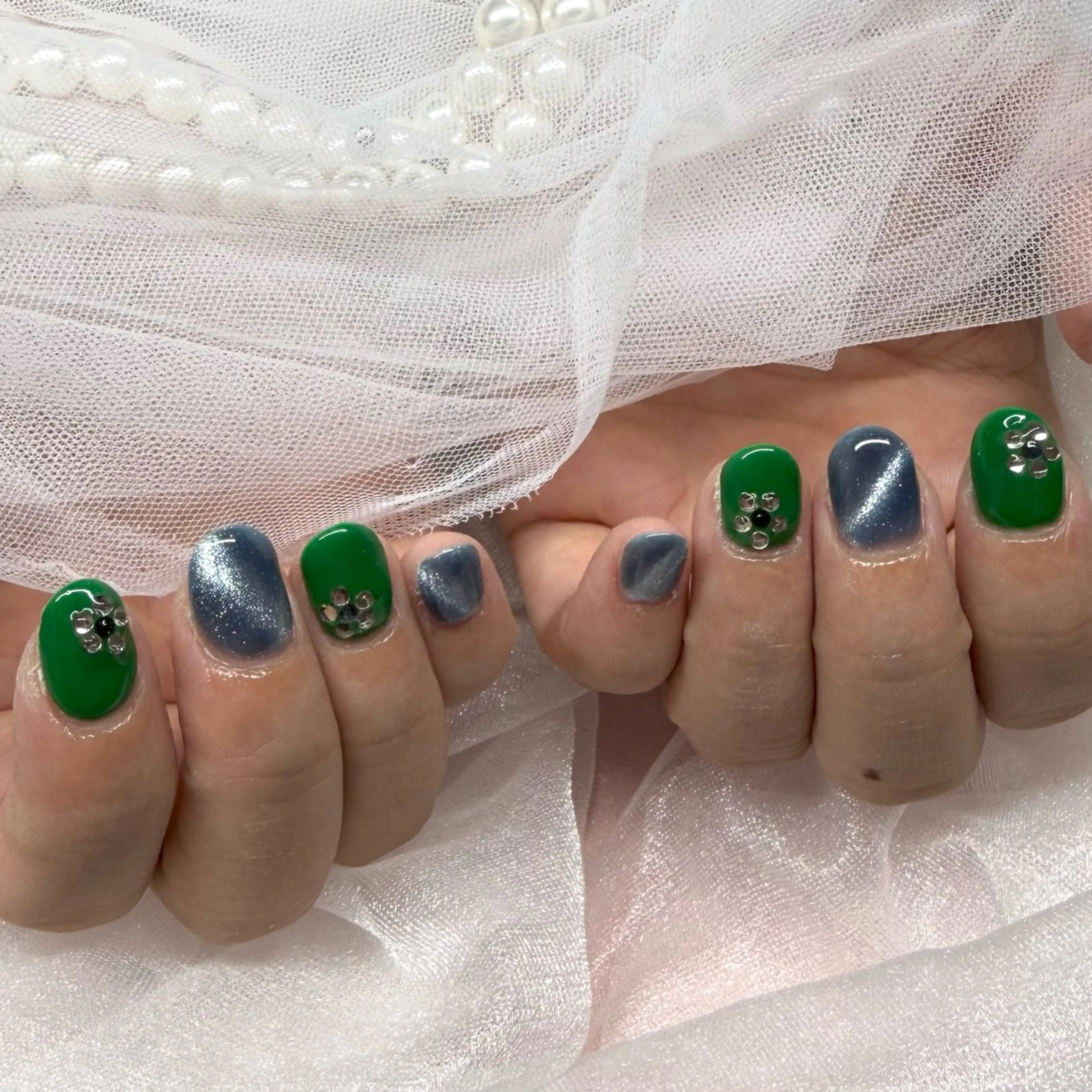 ネイル Nailsalon MeMe YUMIのネイルデザイン