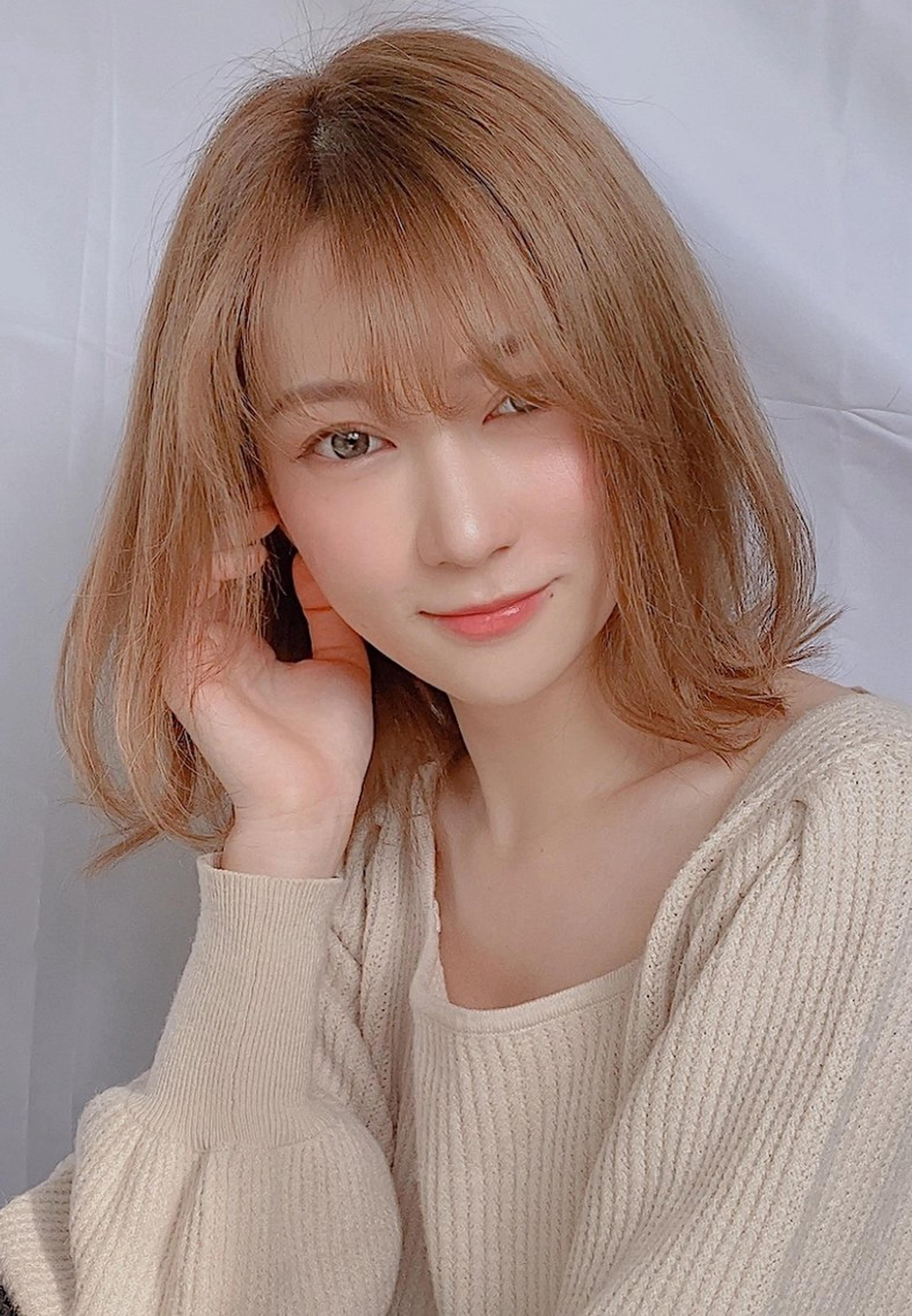 ミディアム カラー Rely 美空のヘアスタイル