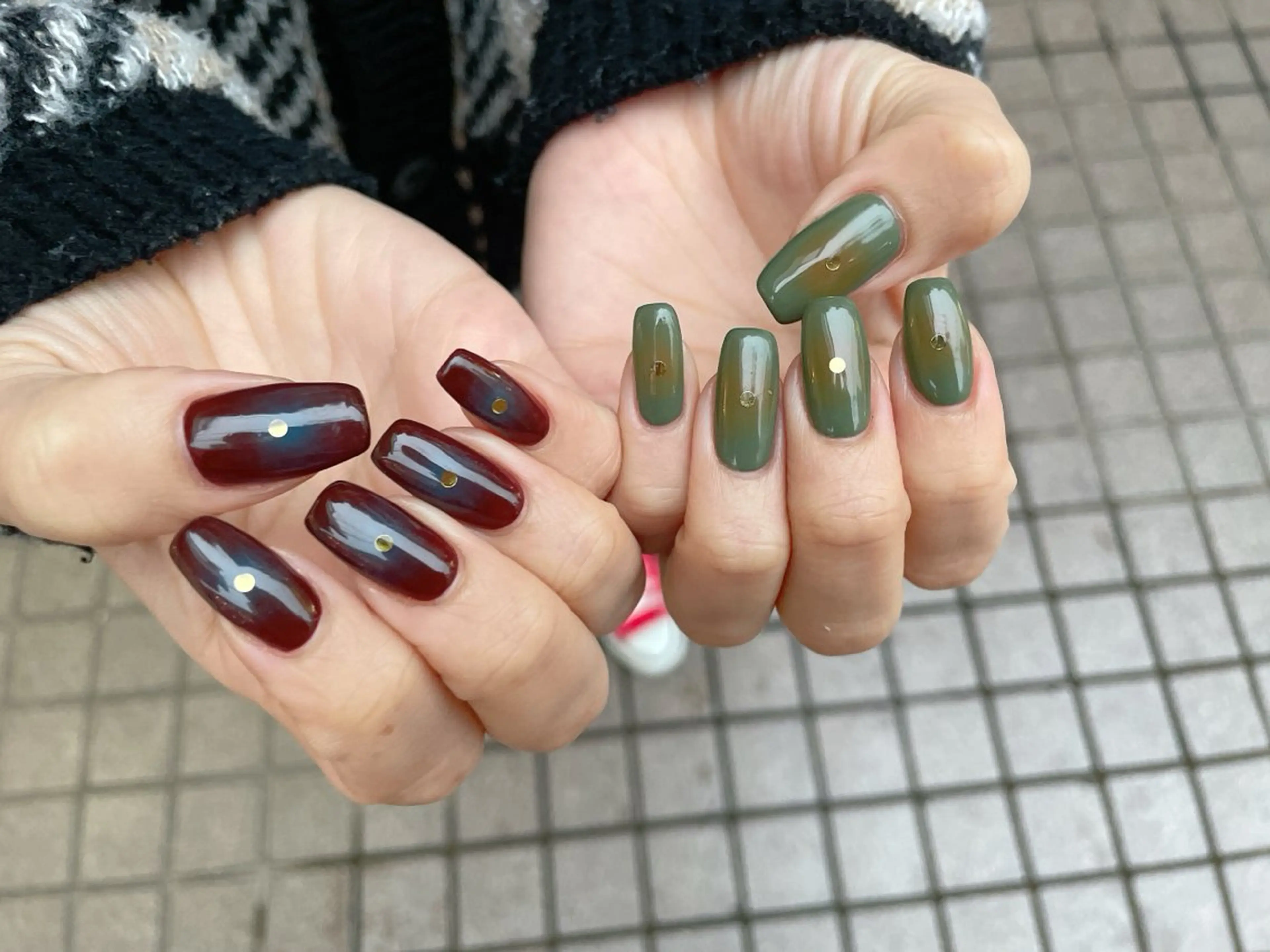ネイル オーロラネイル フラワーネイル ジェルネイル ハート マグネットネイル nailroom OHANA所属・nailroom OHANA🌴のネイルデザイン