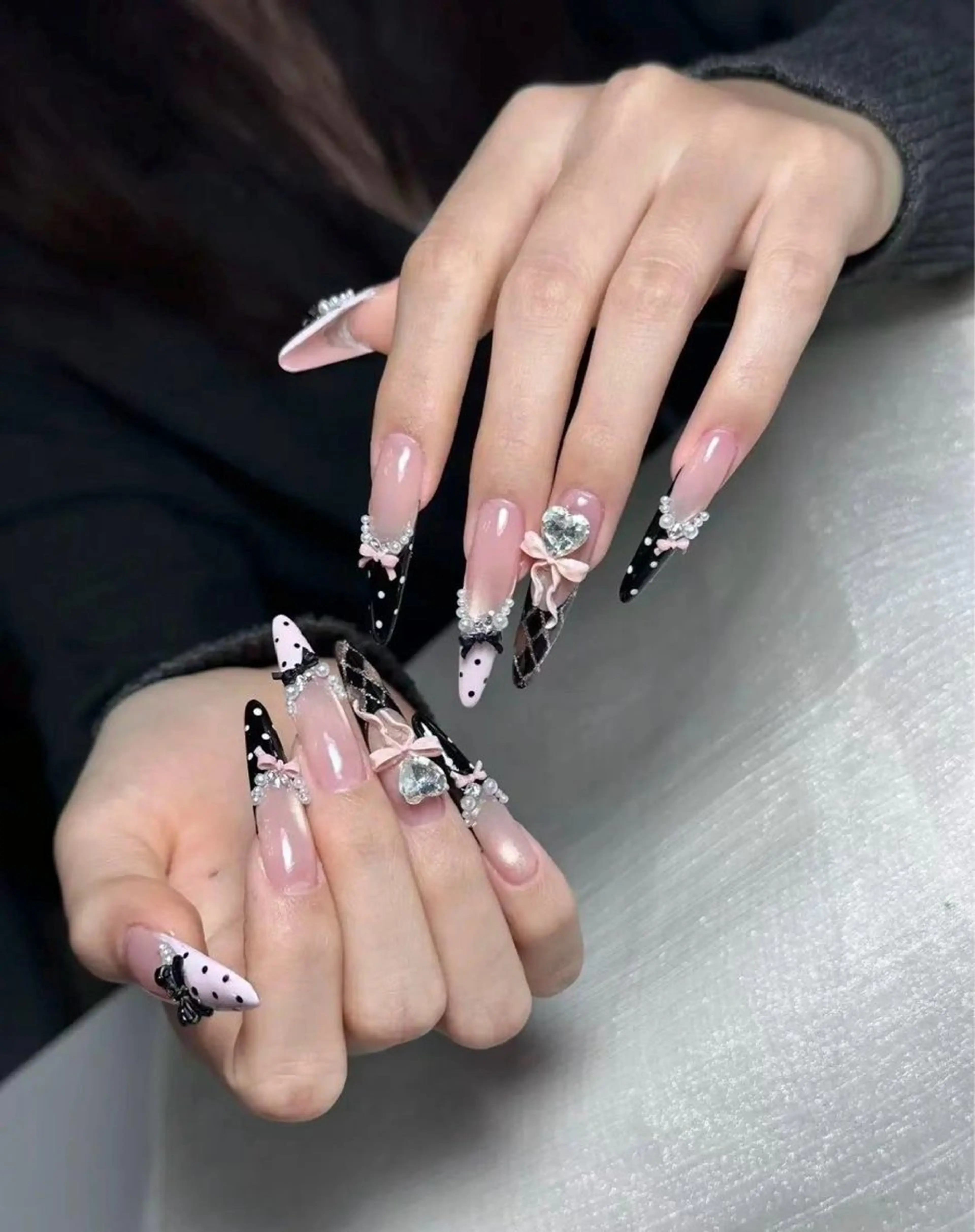 カラー グラデーションカラー ハンドネイル AIN Nailのネイルデザイン