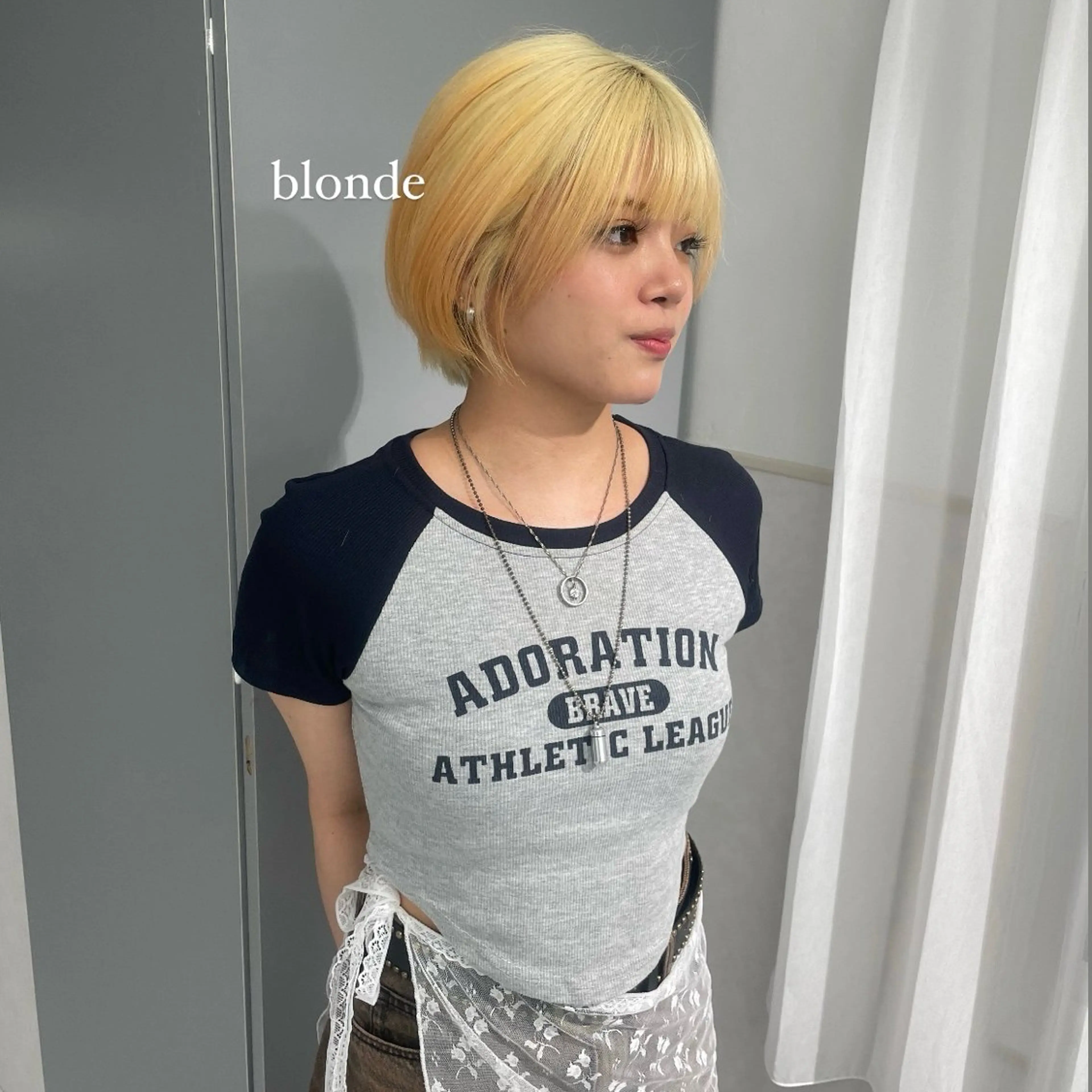 ショート カラー ヘアカラー ハイトーン/ボブ /HBL/AYUNAのヘアスタイル