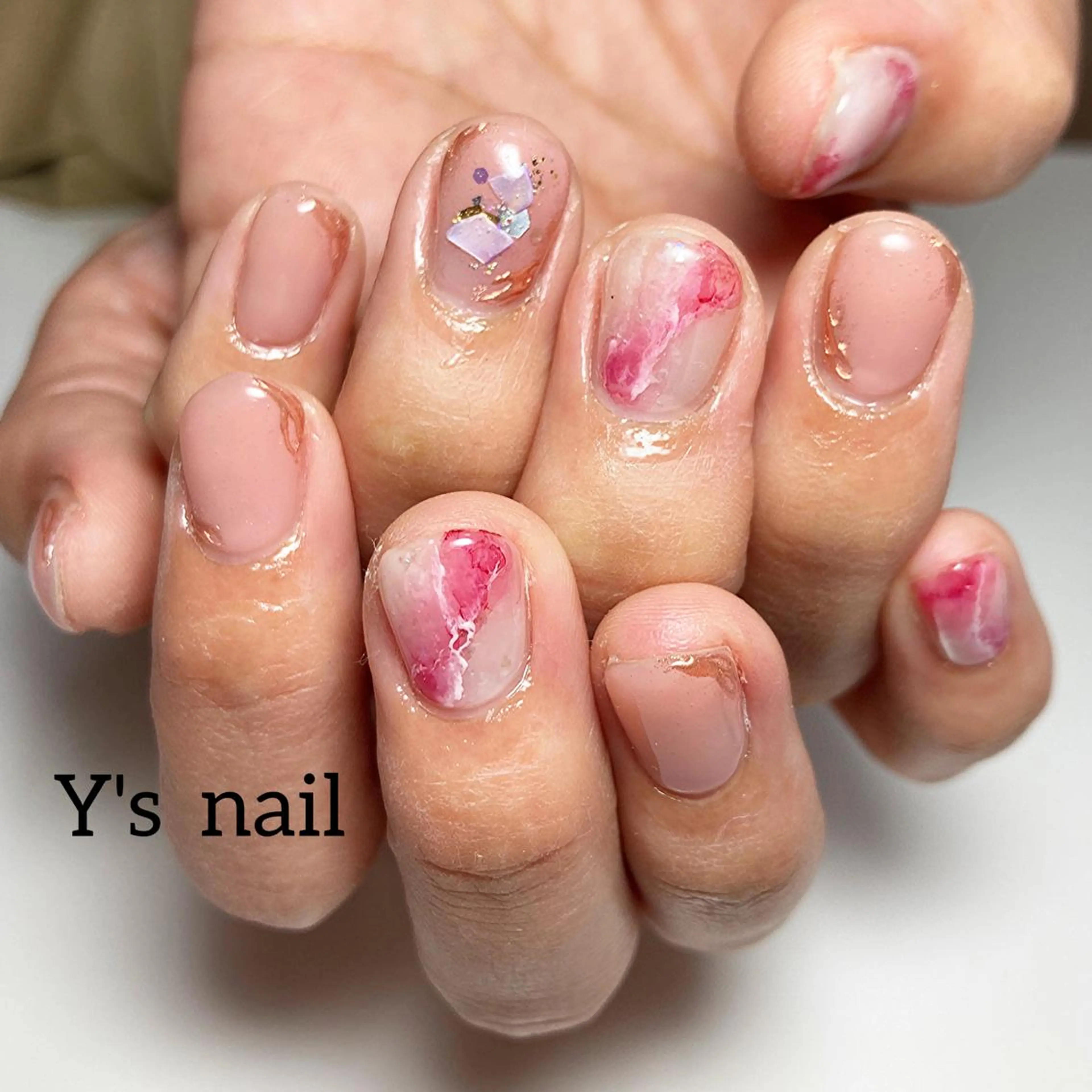 ネイル 手書きが得意🖌️ Y’s  nailのネイルデザイン