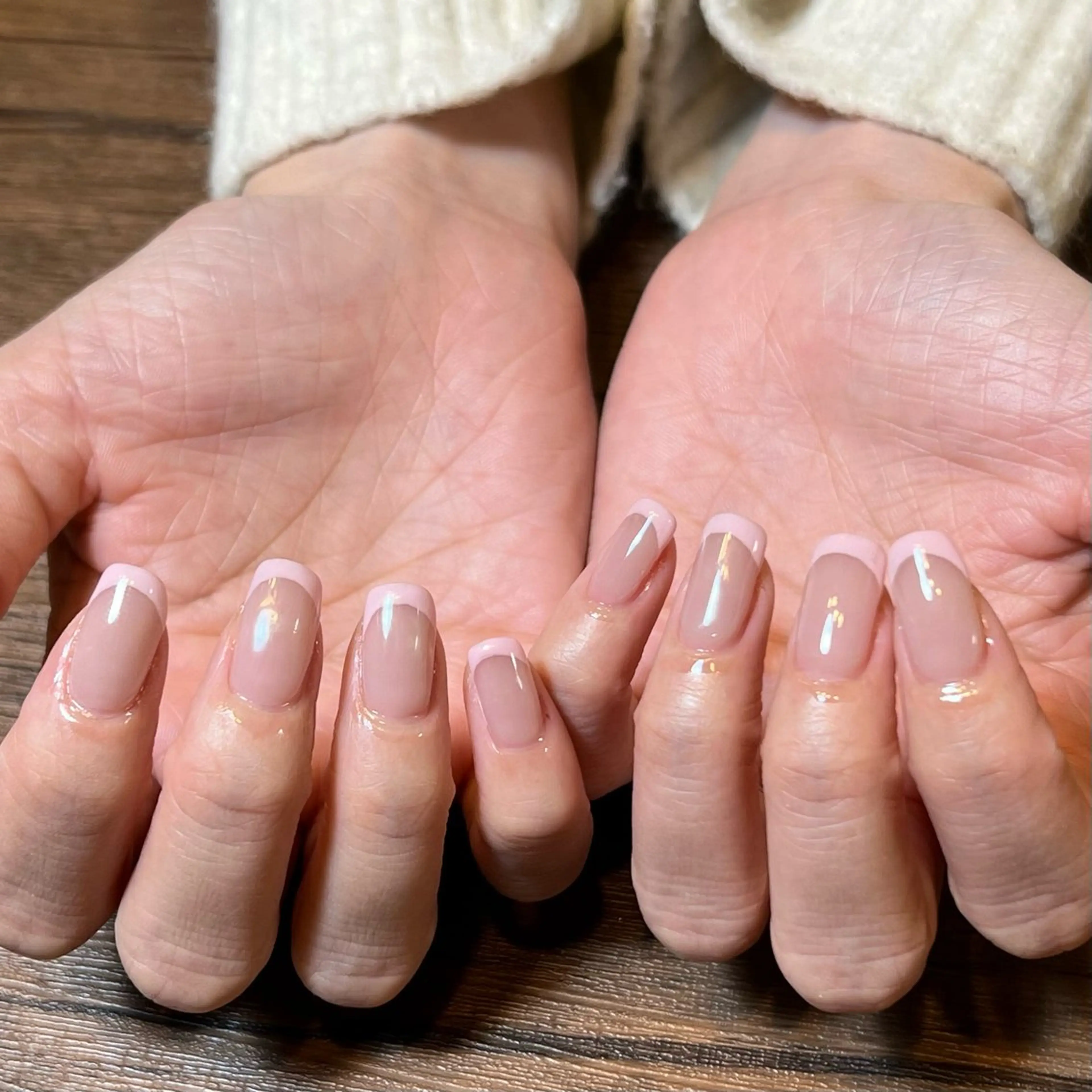 ネイル HENRIETTA NAILSALONのネイルデザイン