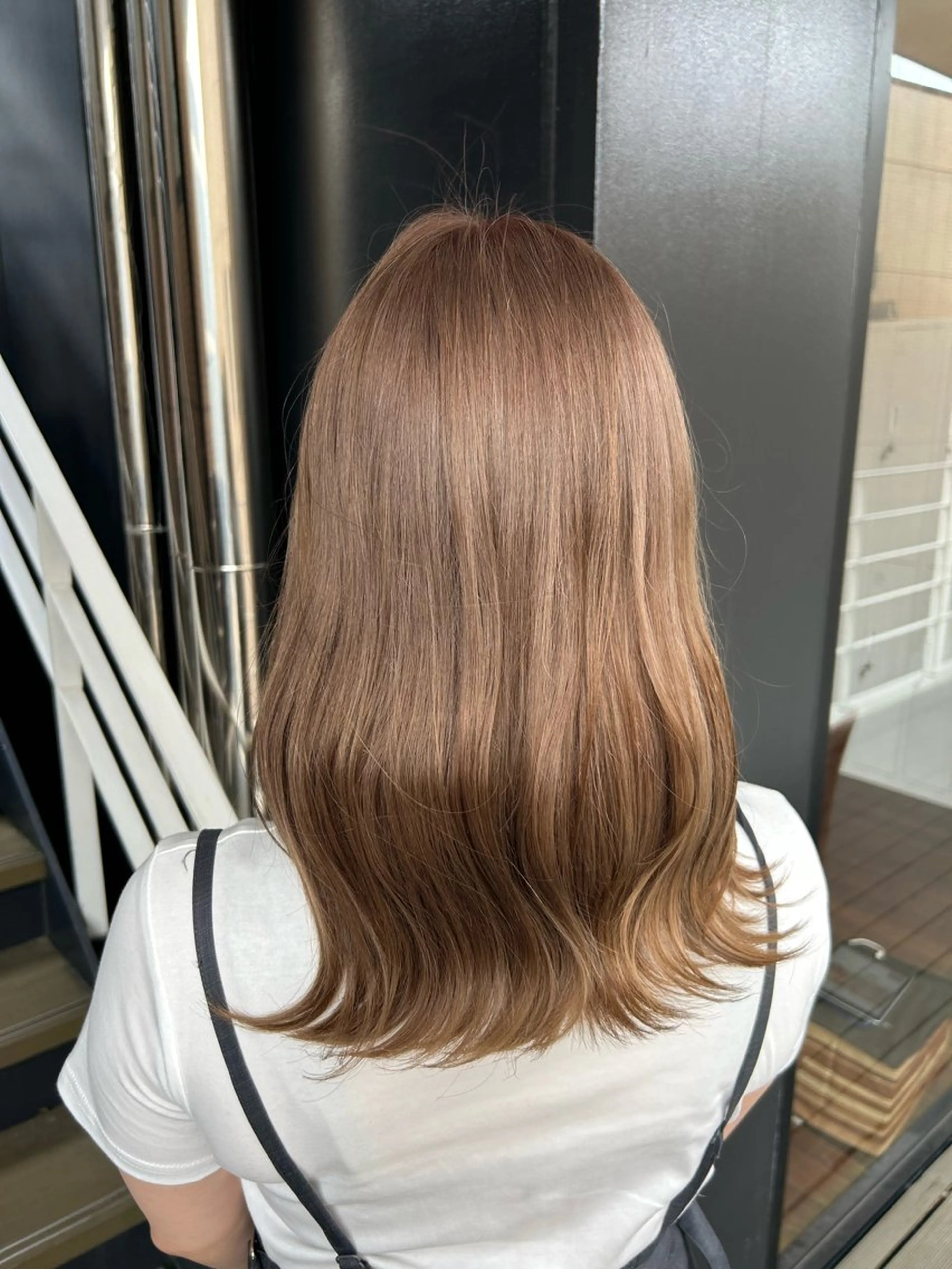 ミディアム ヘアカラー 🦋髪質改善🦋 眞井琴美のヘアスタイル