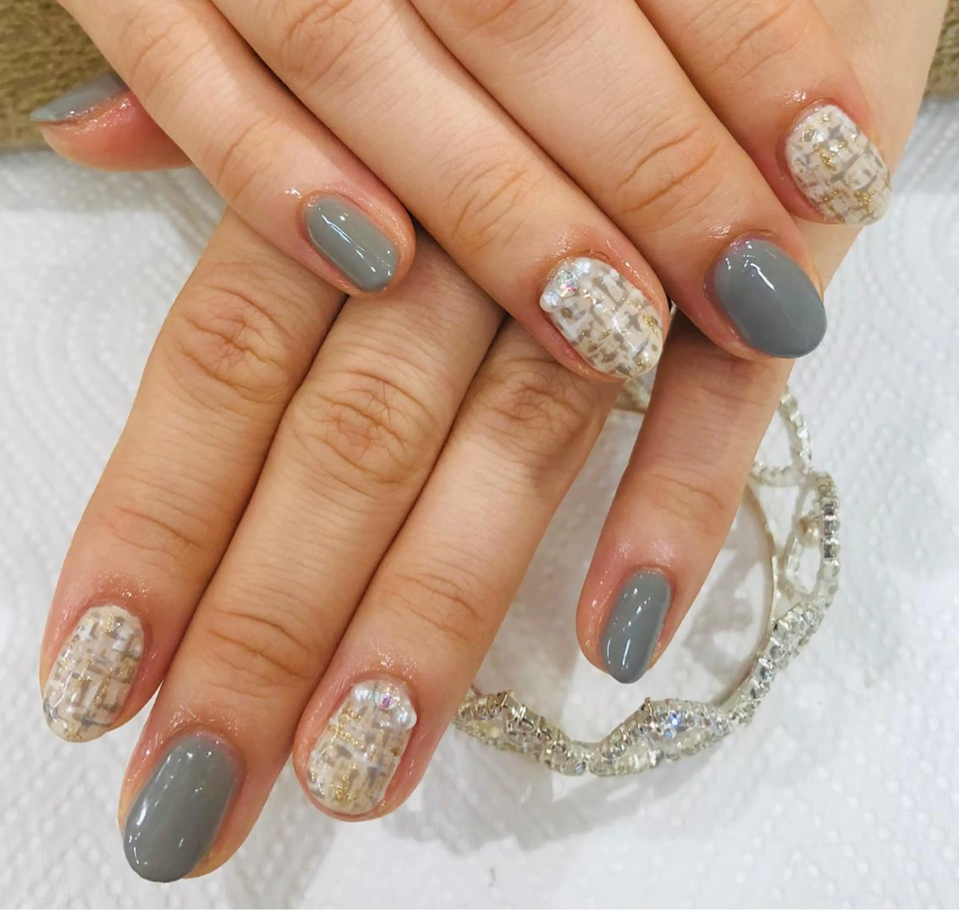 ネイル CROWN プライベートサロンのネイルデザイン